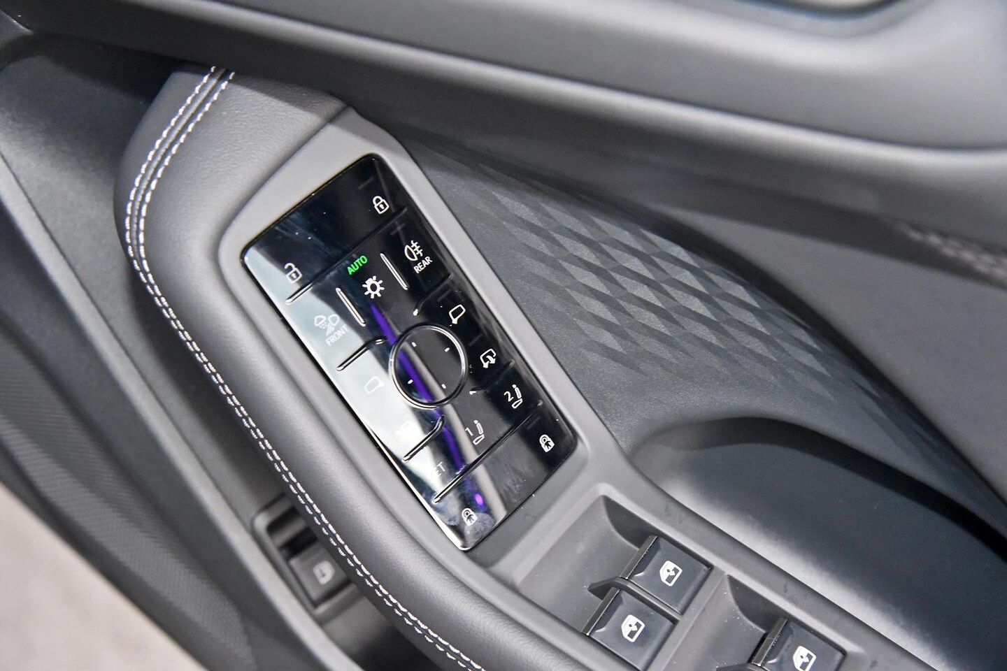 Image about Audi A5 Sedan TFSI e e-hybrid quattro 270 kW S tronic