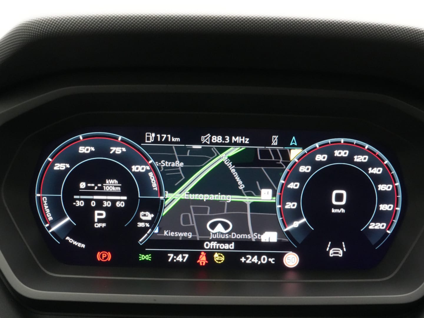 Bild über Audi Q4 Sportback e-tron 50 e-tron quattro - für weitere Informationen kontaktieren Sie den Audi Partner