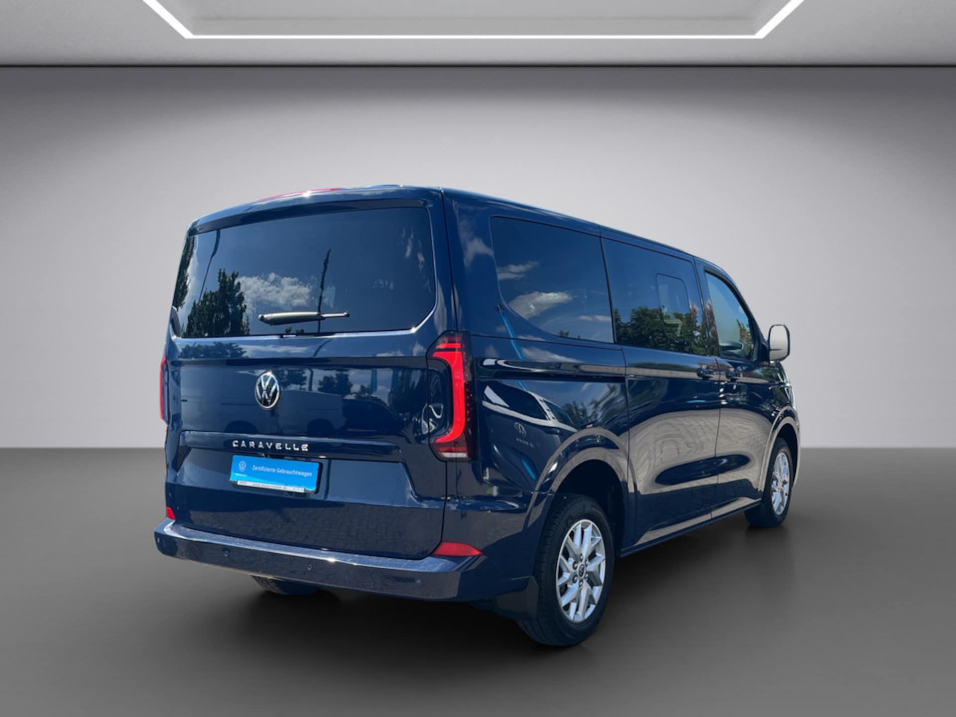 Volkswagen Caravelle Style