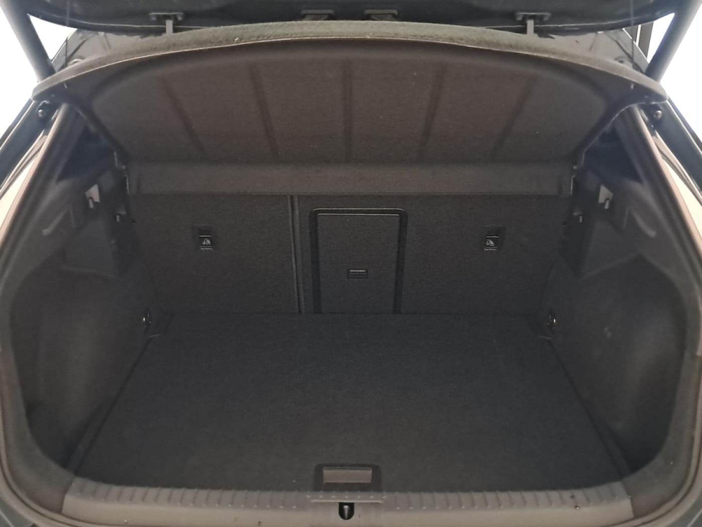 CUPRA Formentor 1.5 TSI e-Hybrid DSG 150 kW (204 CV) — photo 7