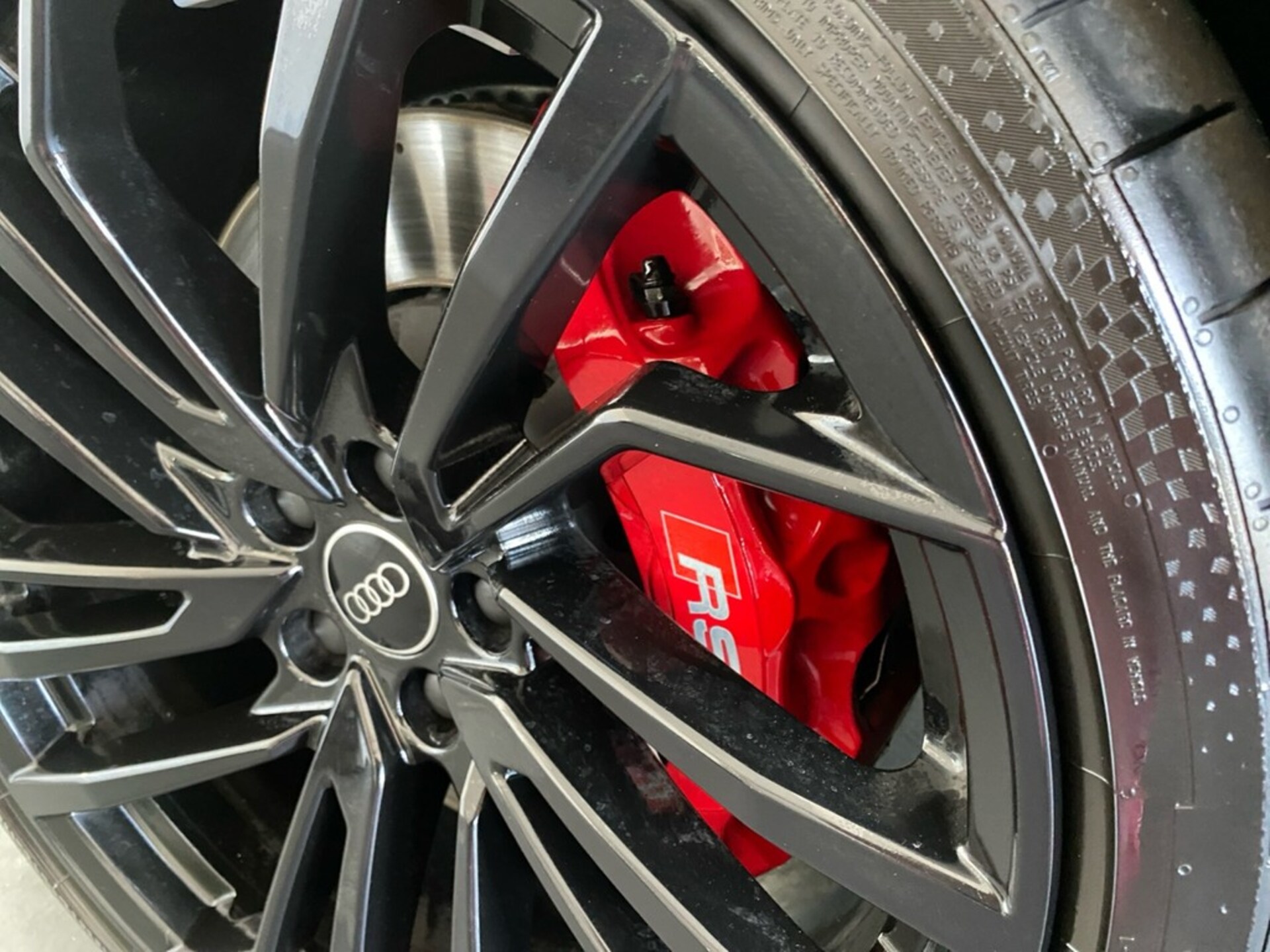 Audi RS 4 Avant