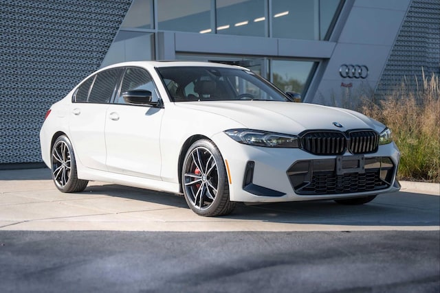 2023 BMW 330i