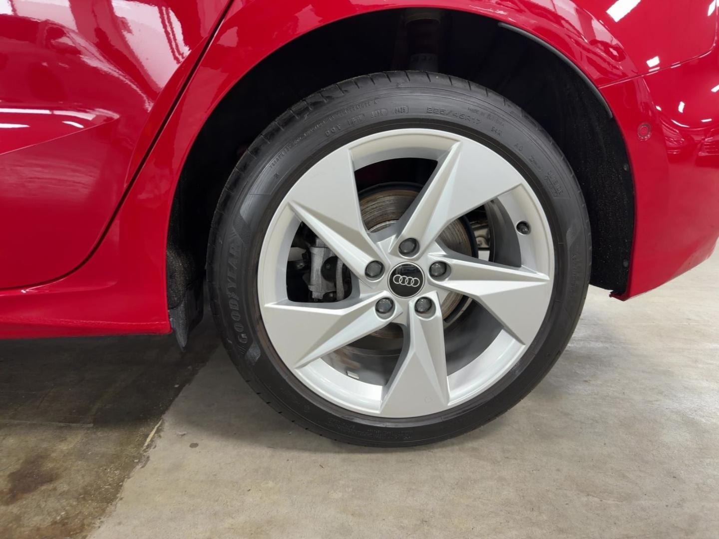 Bild über Audi A3 Sportback advanced 35 TFSI Schaltgetriebe - für weitere Informationen kontaktieren Sie den Audi Partner