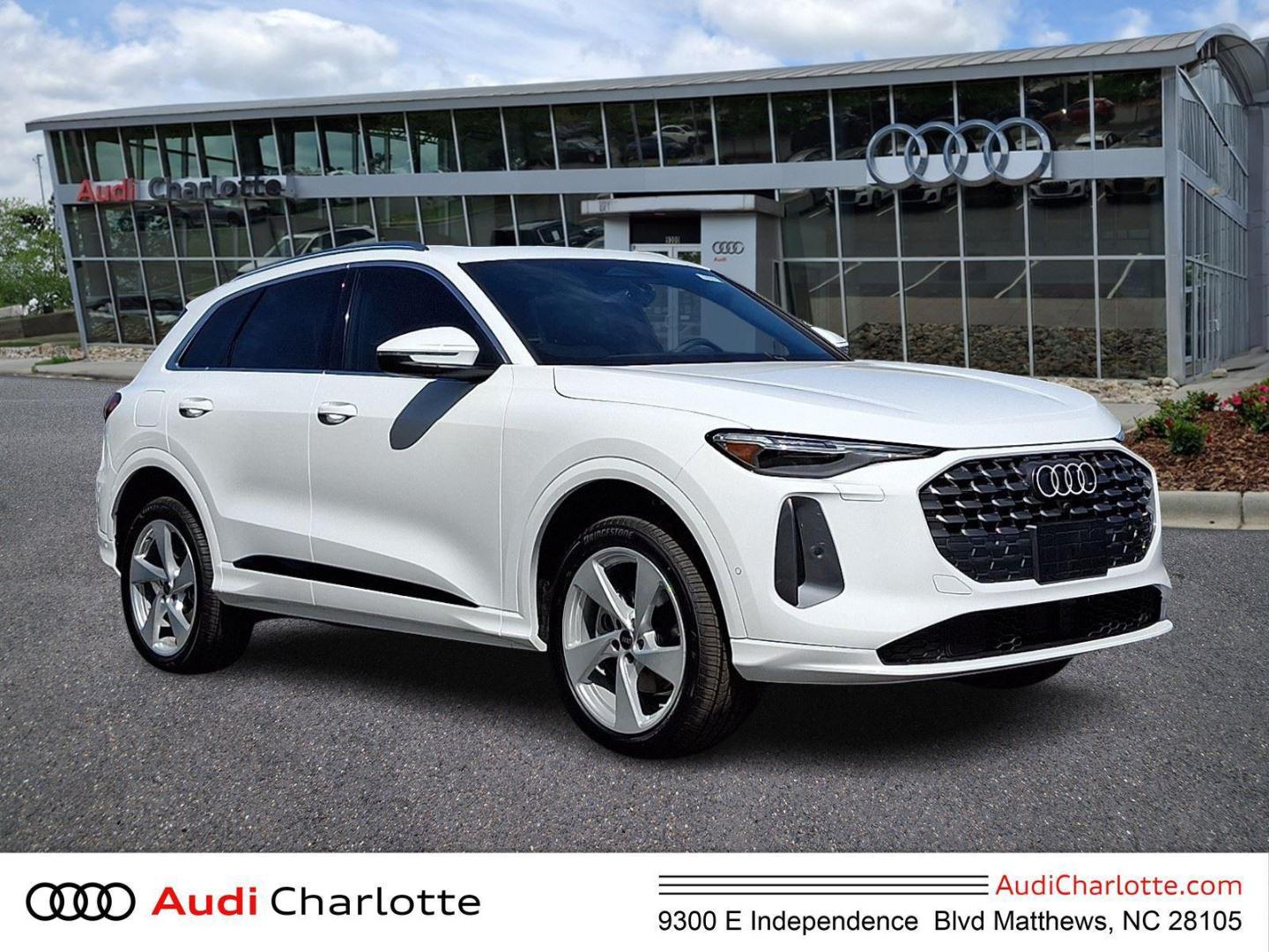 2026 Audi Q5 Premium Plus quattro's photo