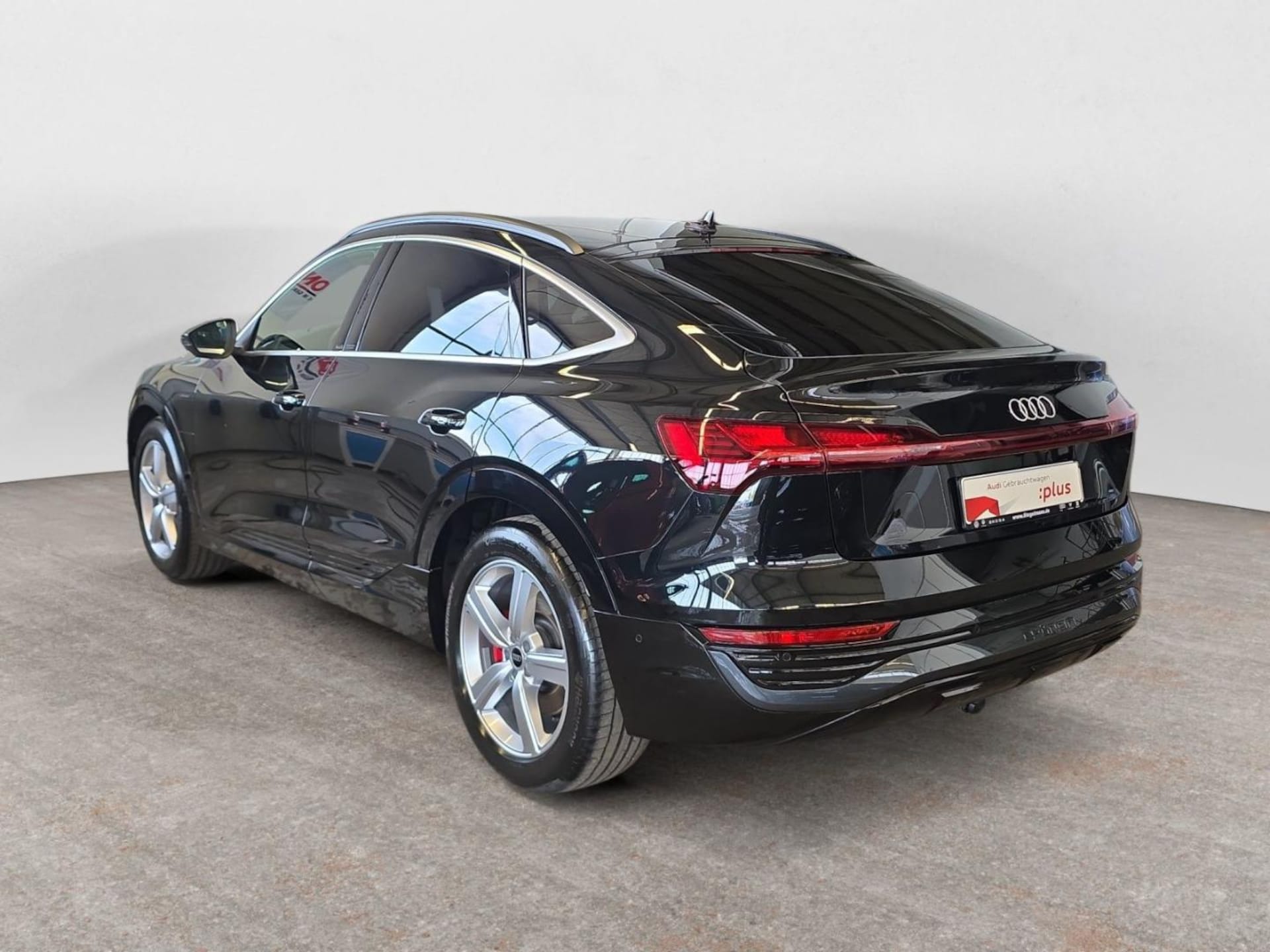 Audi Q8 Sportback e-tron Advanced