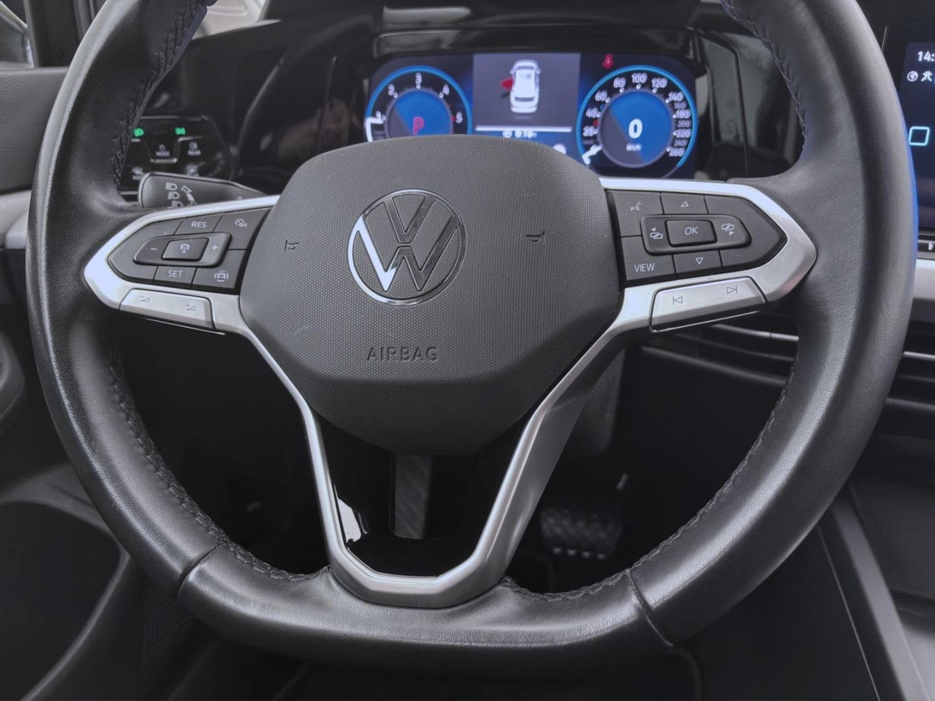 Volkswagen Golf Variant Life