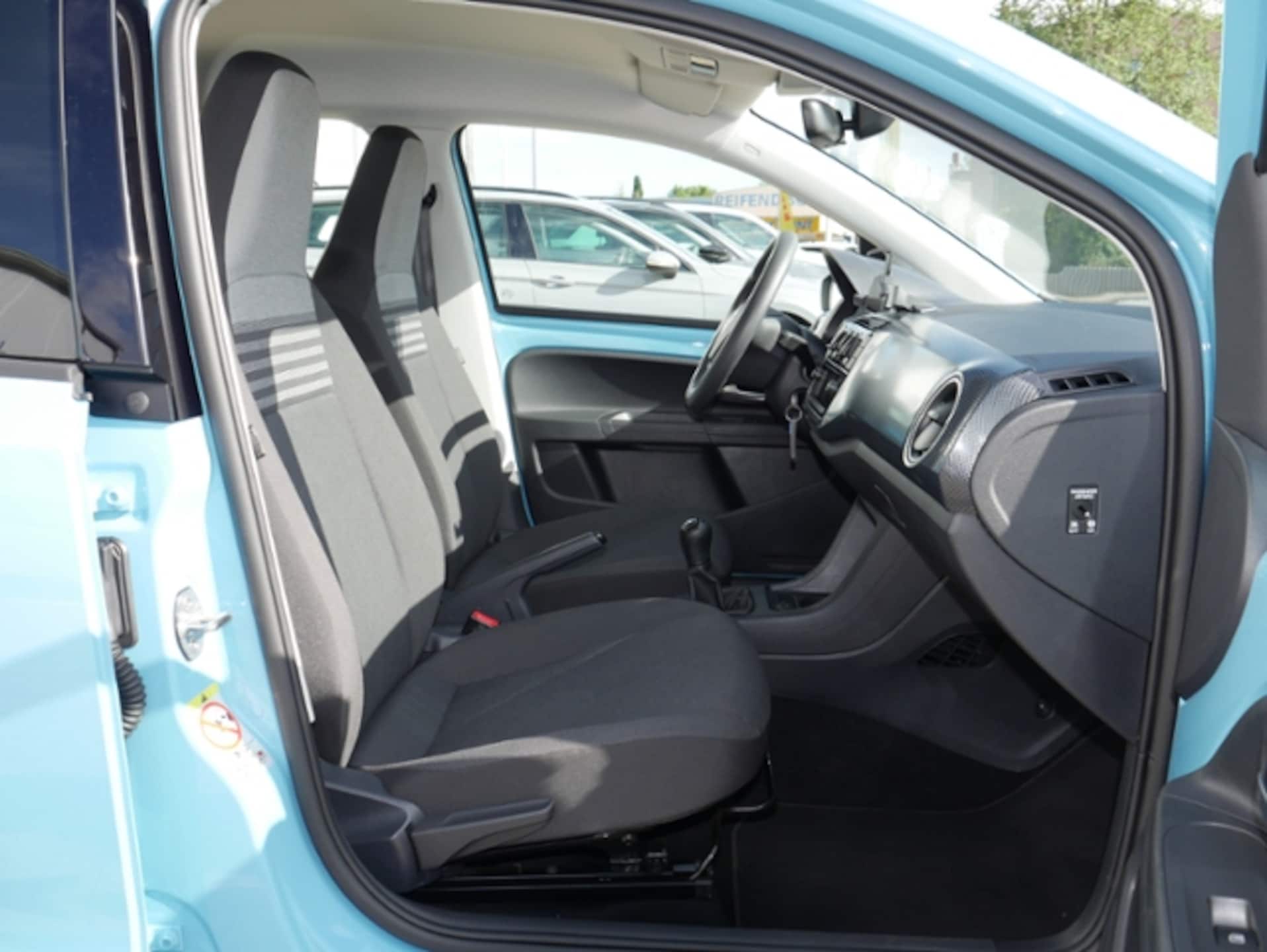 Volkswagen up!
