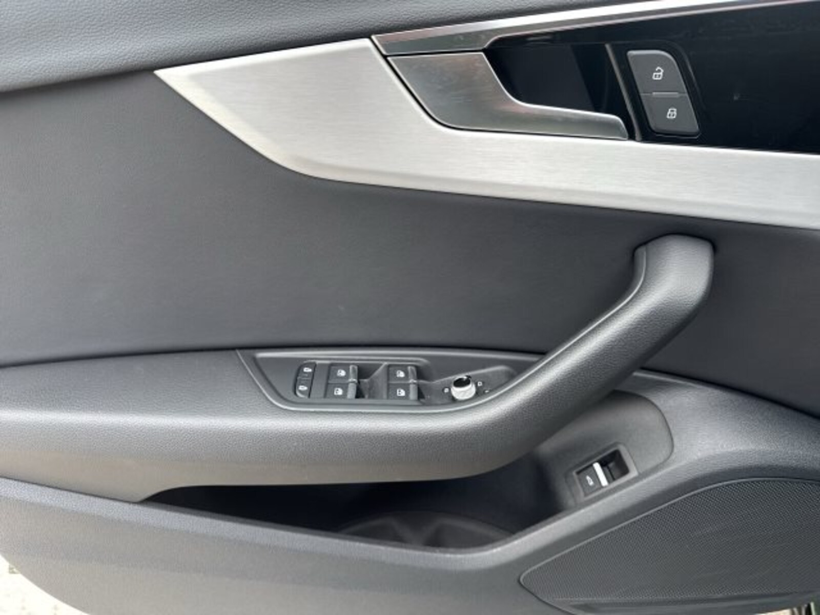 Audi A4 Avant – Bild 15