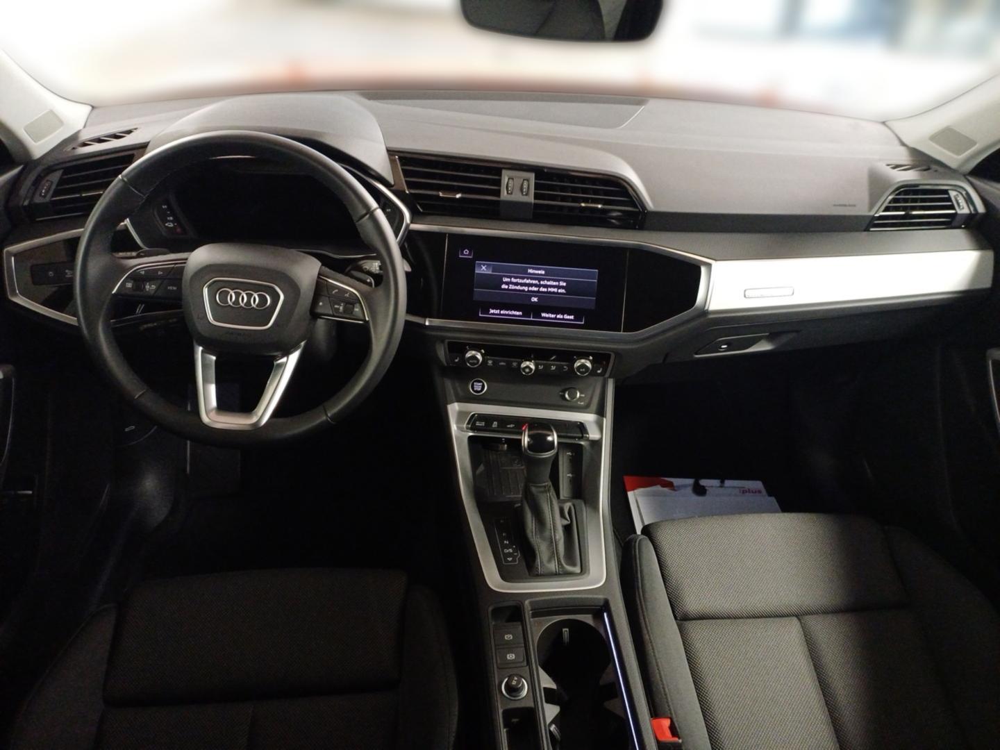 Image about Audi Q3 Sportback TFSI e S line 45 TFSI e S tronic