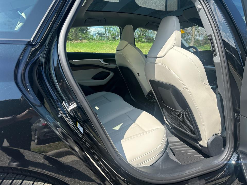 2026 Audi A6 Premium Plus - Photo 29