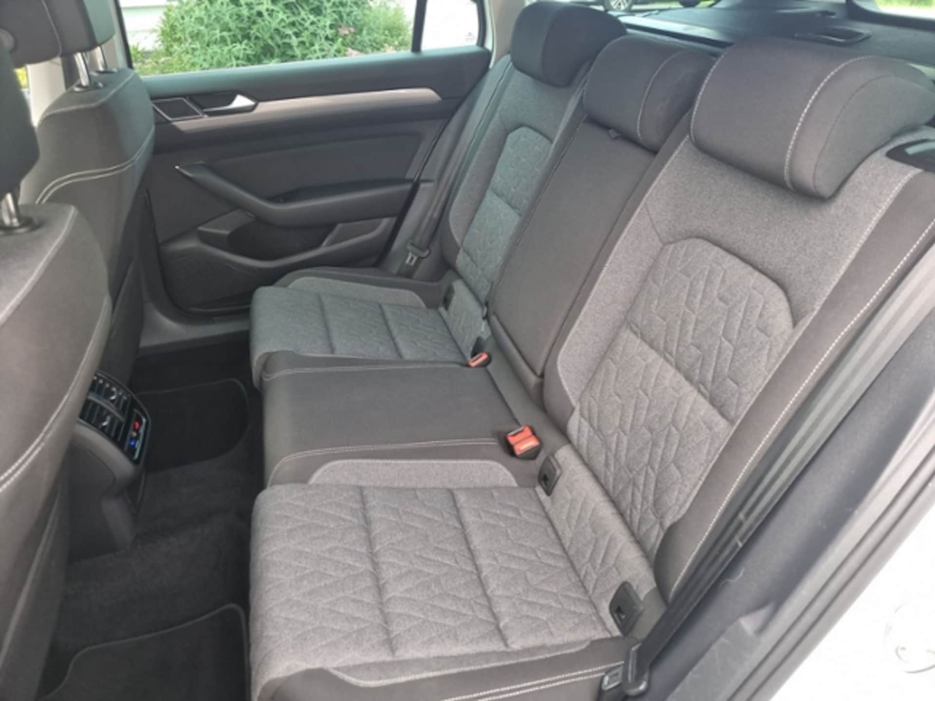Volkswagen Passat Variant Business