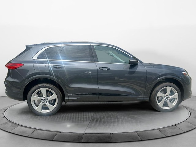 2025 Audi Q5 Premium Plus - Photo 8
