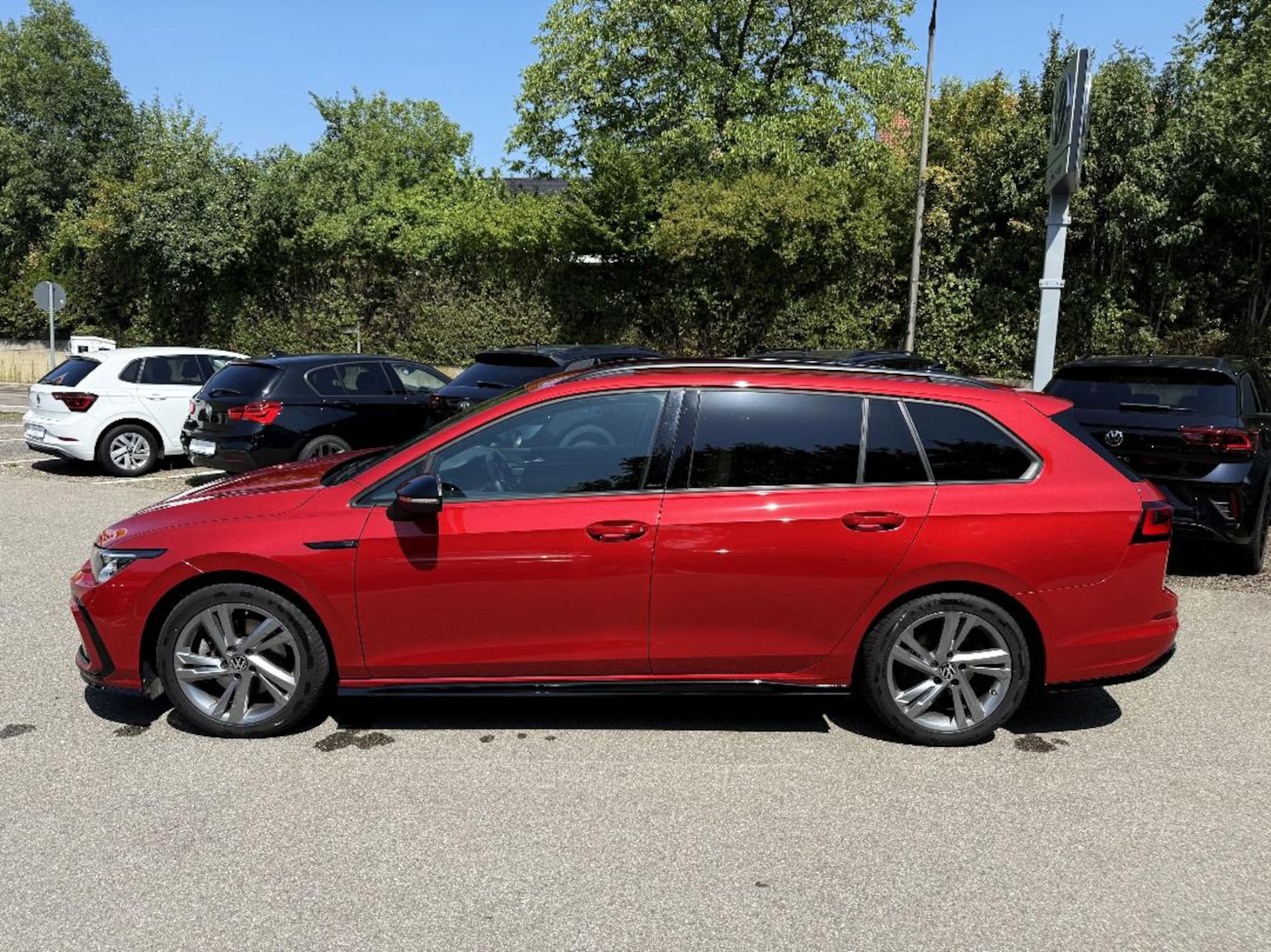 Volkswagen Golf Variant R-Line