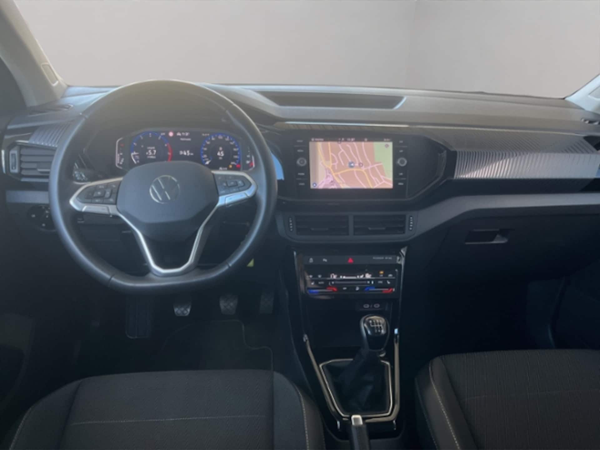 Volkswagen T-Cross Life