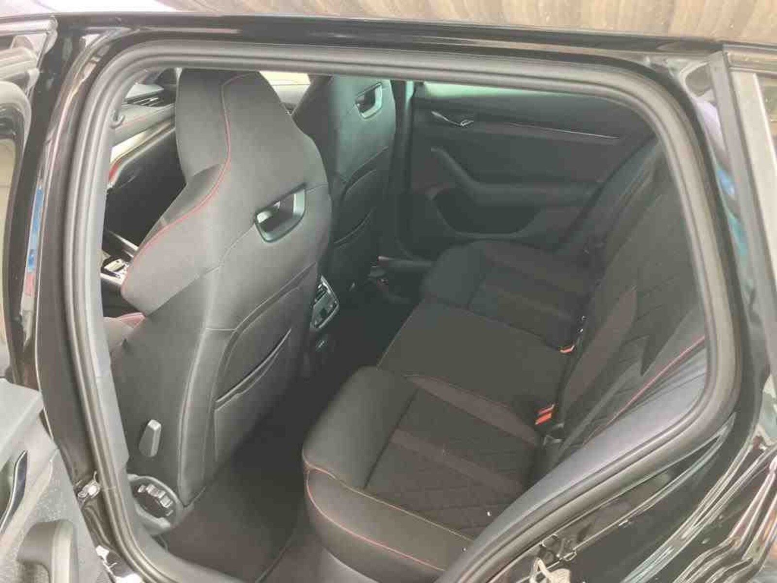 Škoda Octavia Combi – Bild 8