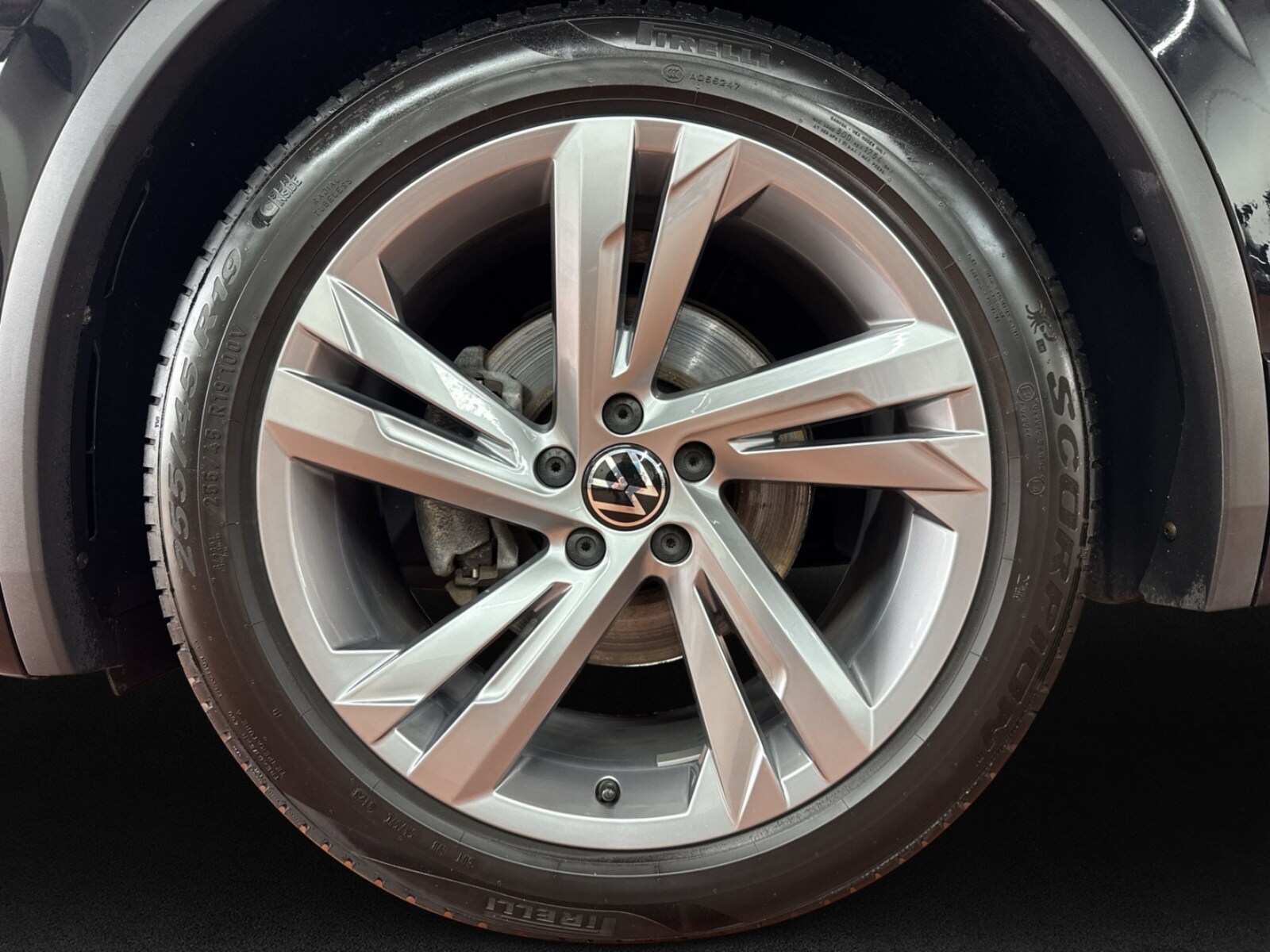 Volkswagen Tiguan – Bild 6