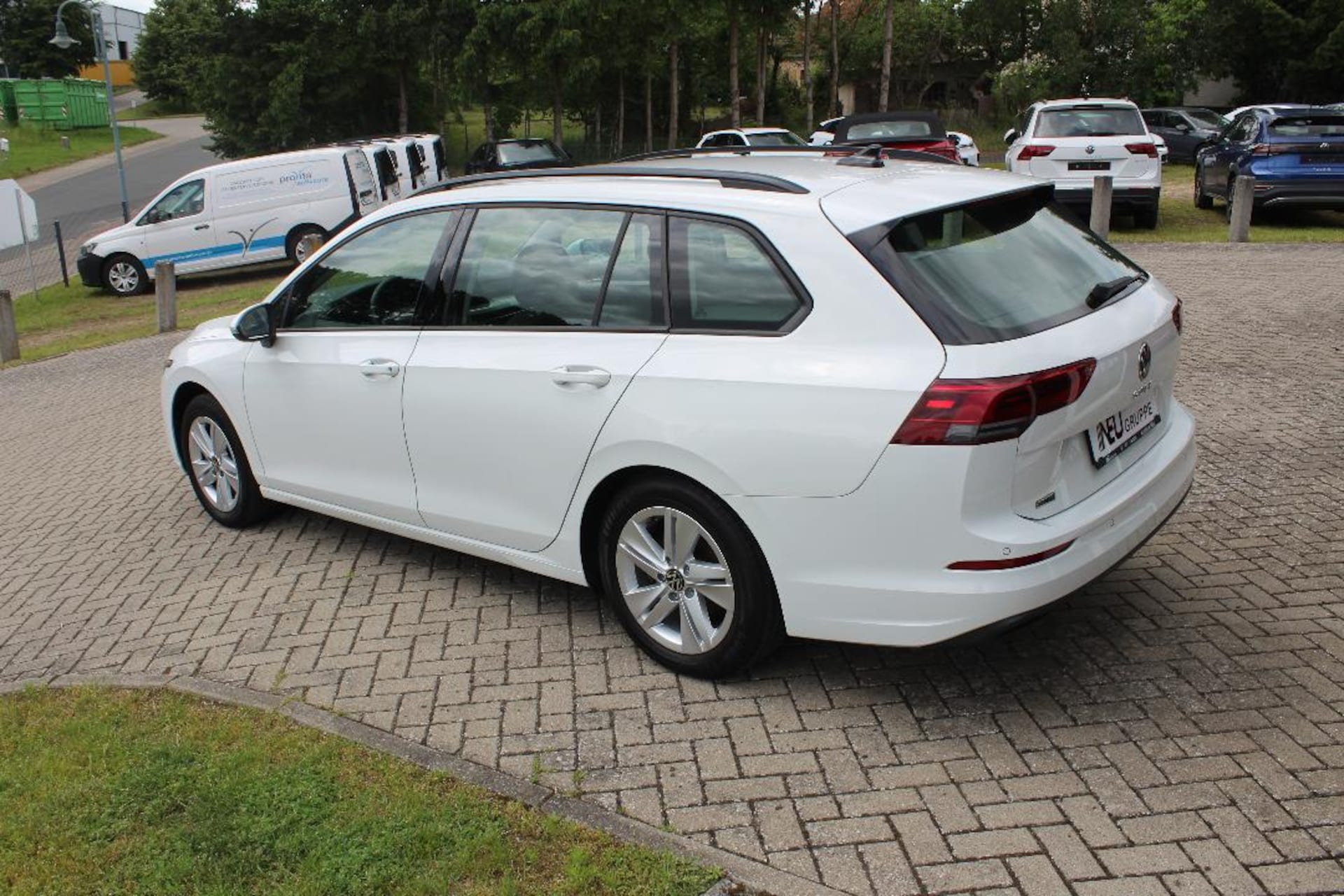 Volkswagen Golf Variant Life
