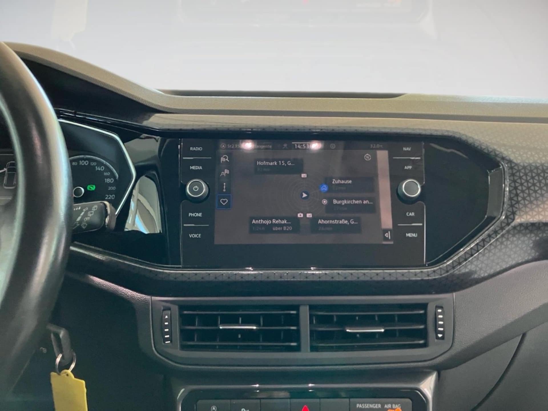 Volkswagen T-Cross Style