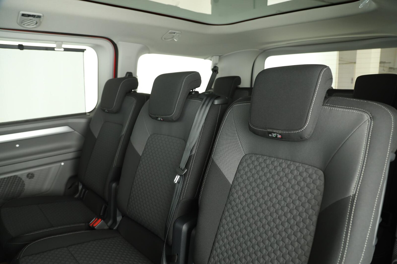 Volkswagen Caravelle – Bild 13
