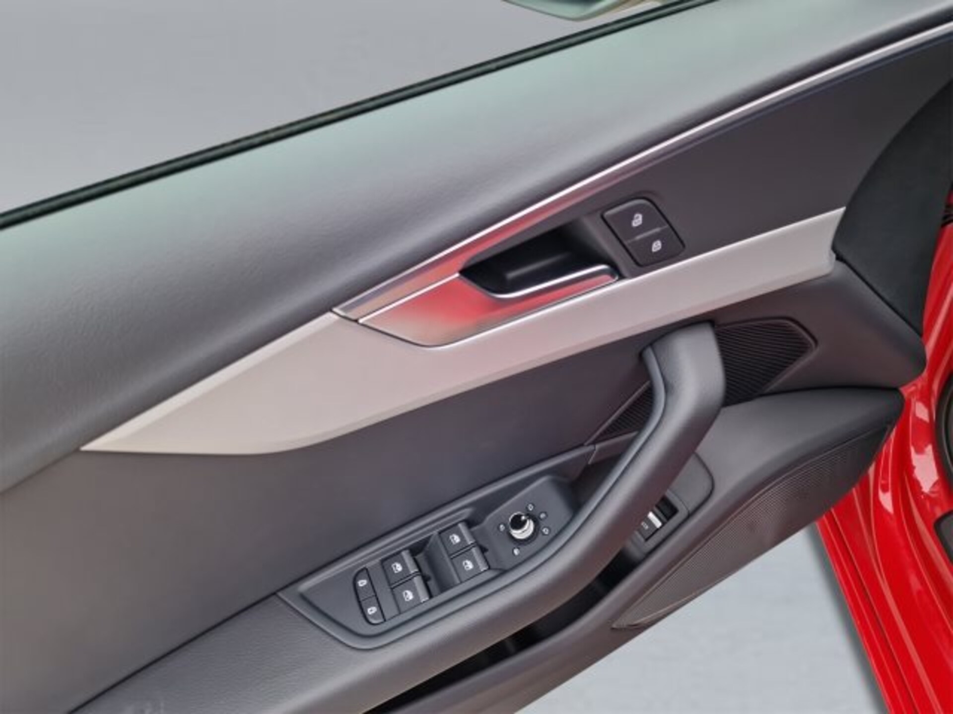 Audi A4 Avant S line
