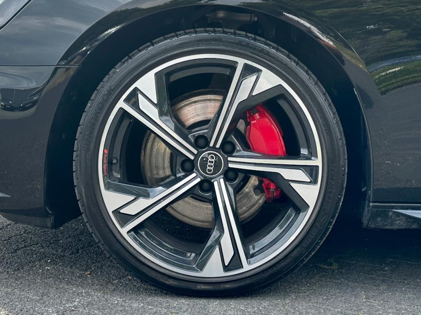 Bild über Audi A4 Avant S line 45 TFSI quattro S tronic - für weitere Informationen kontaktieren Sie den Audi Partner