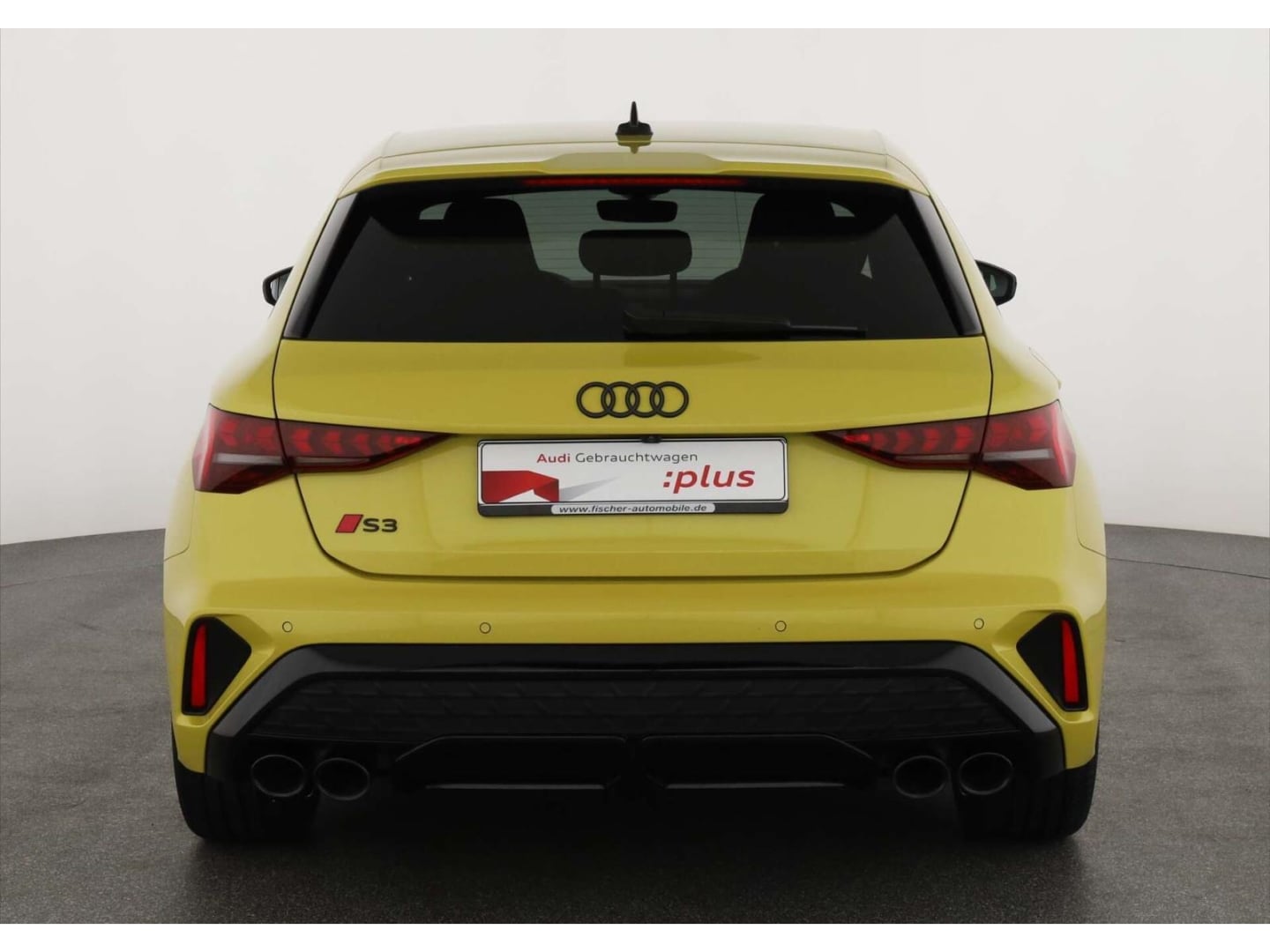 Bild über Audi S3 Sportback TFSI quattro S tronic - für weitere Informationen kontaktieren Sie den Audi Partner