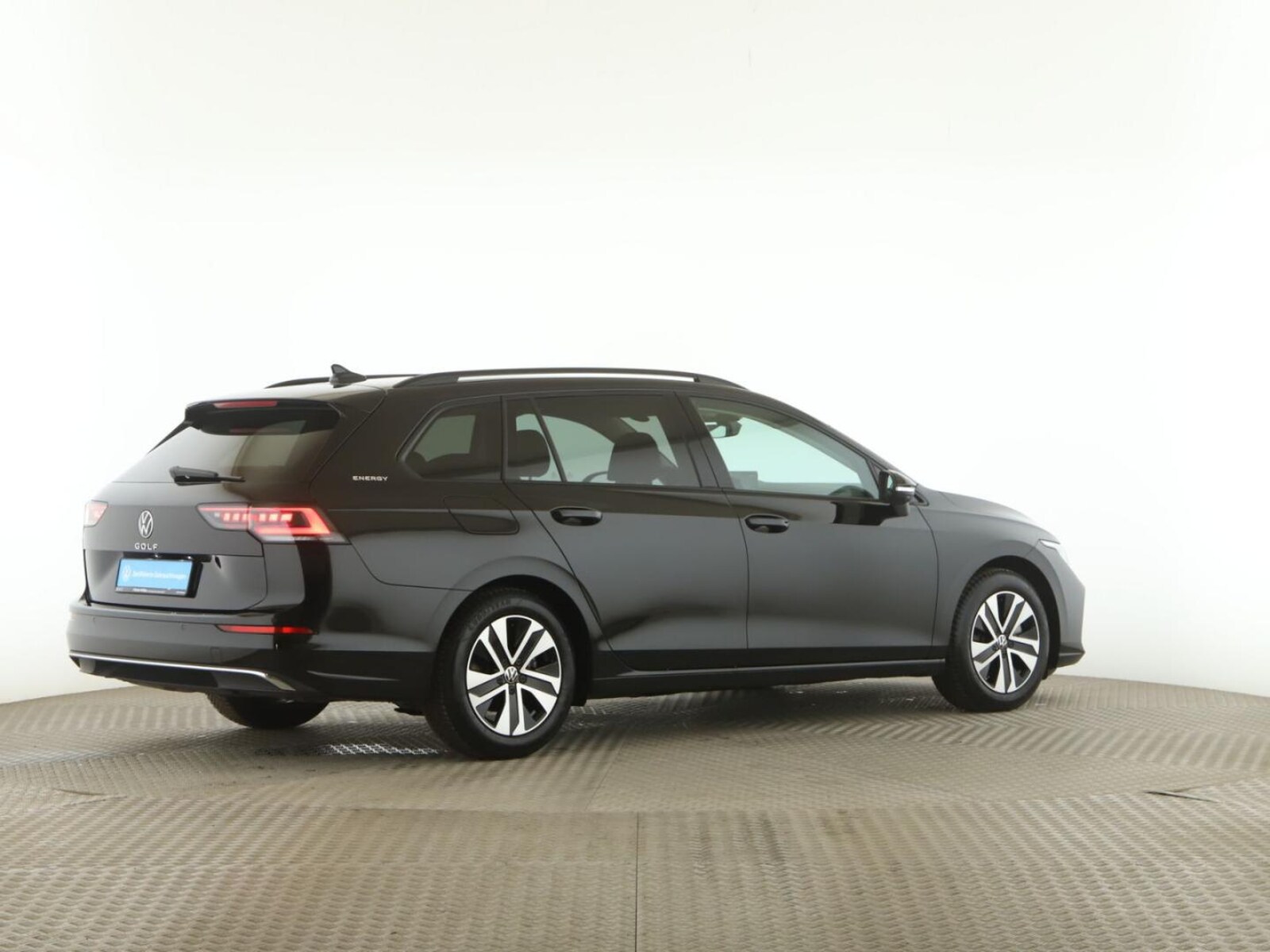 Volkswagen Golf Variant – Bild 7