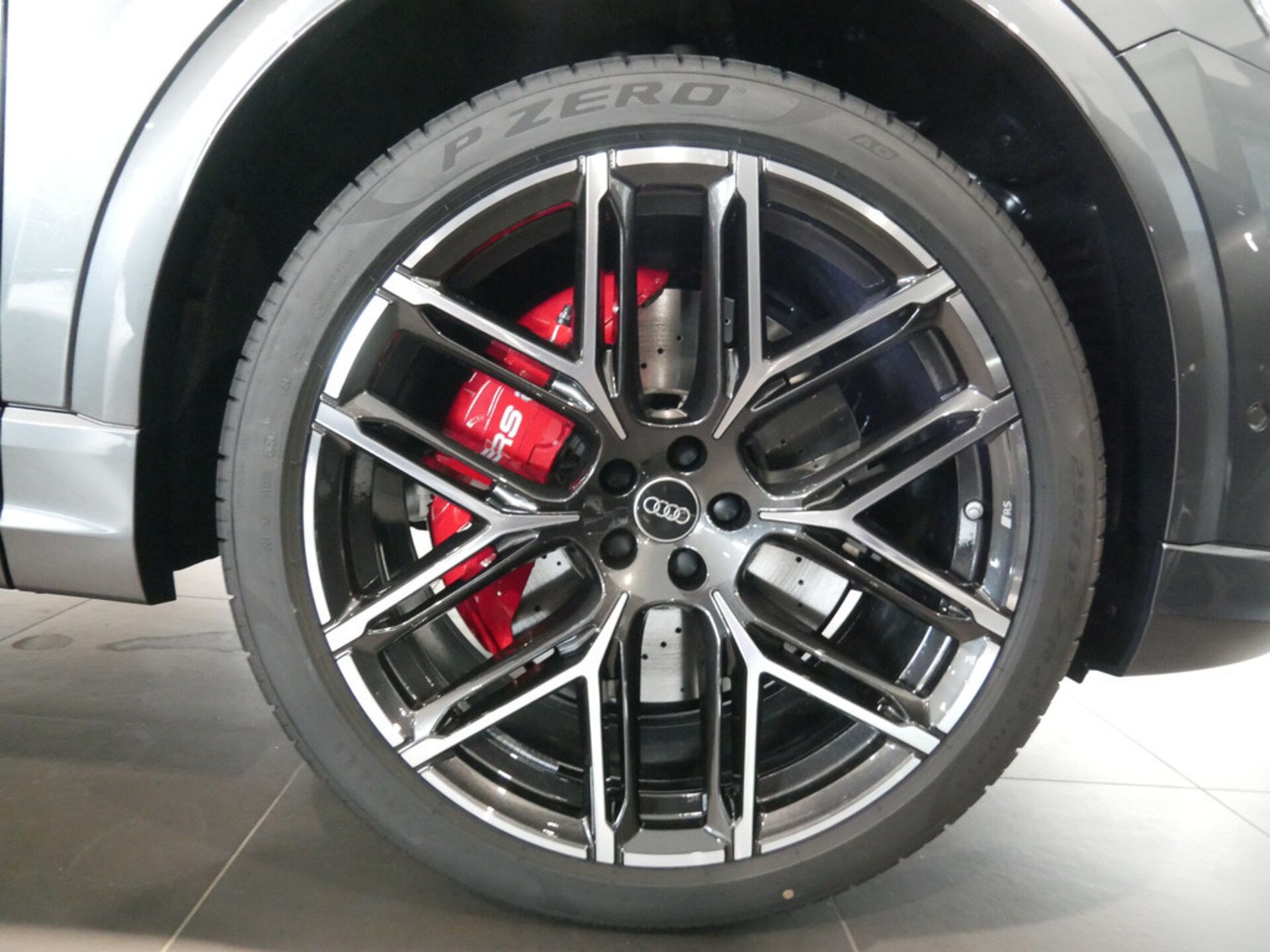 Audi RS Q8 SUV