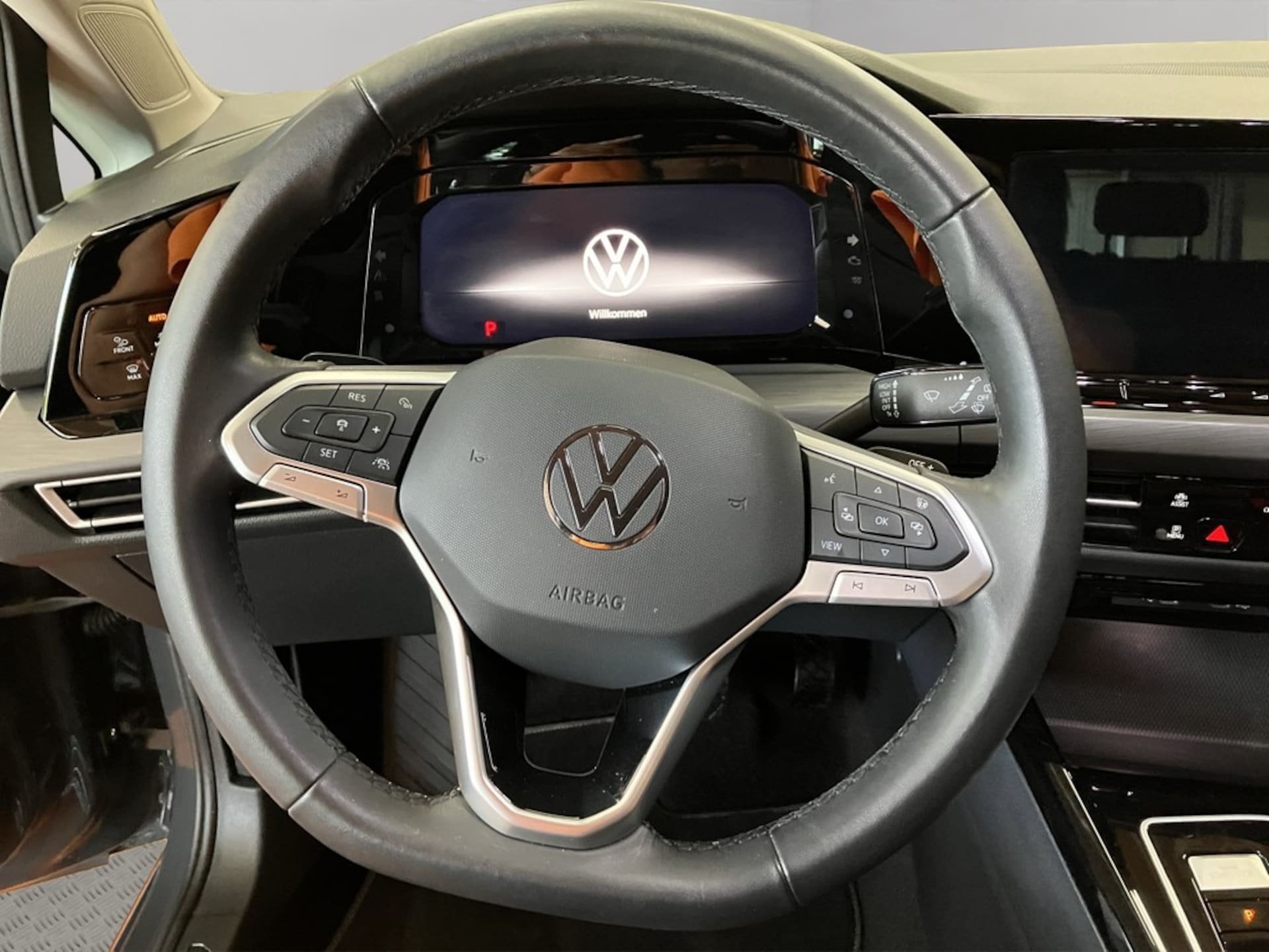 Volkswagen Golf Style