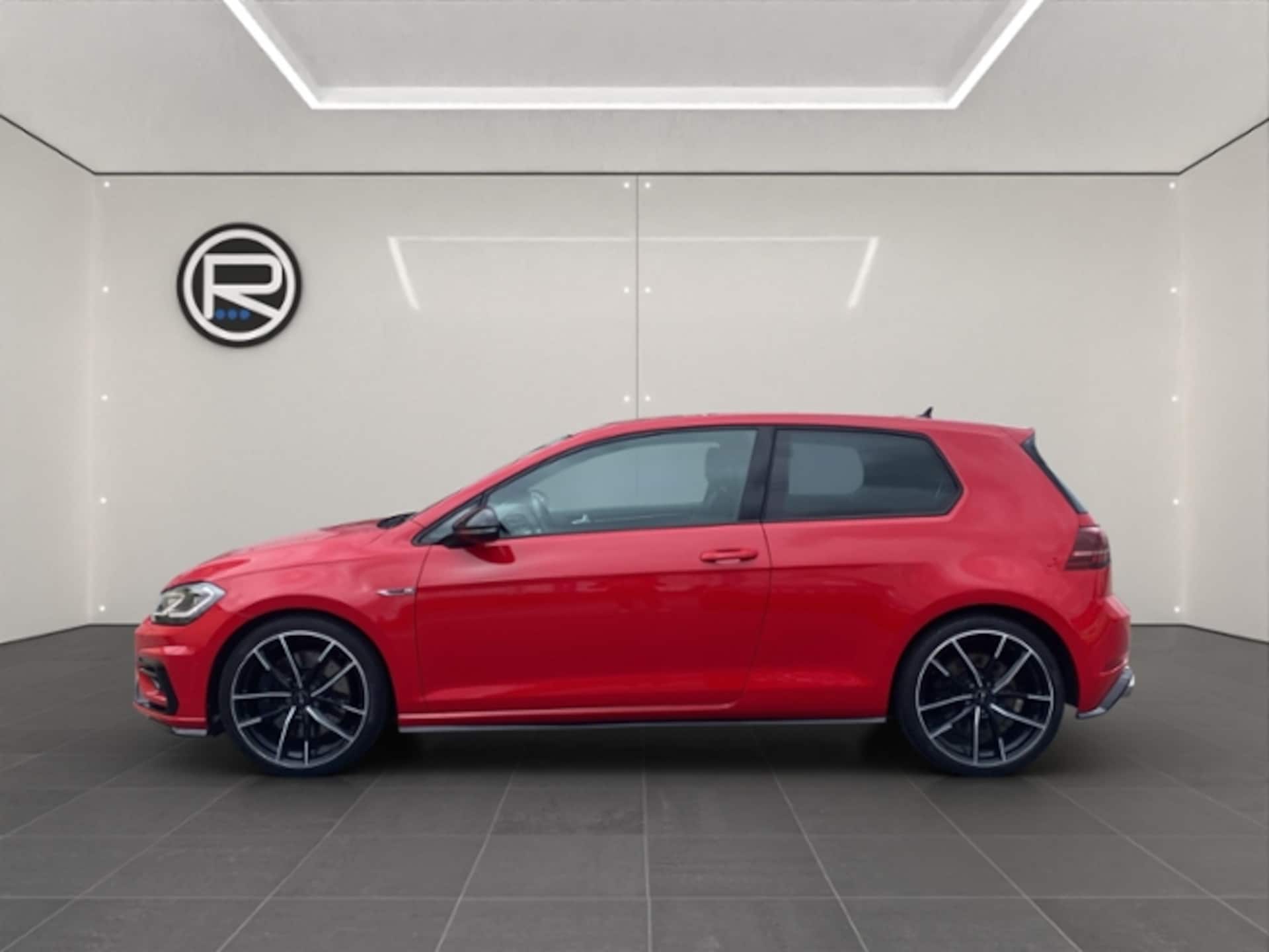 Volkswagen Golf R