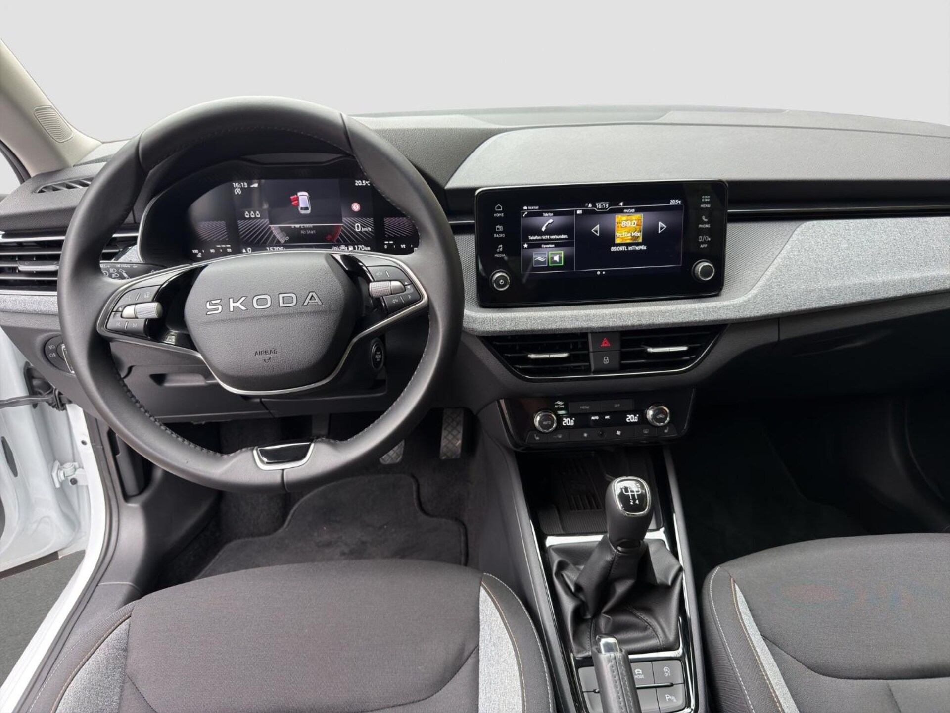 Skoda Scala Tour