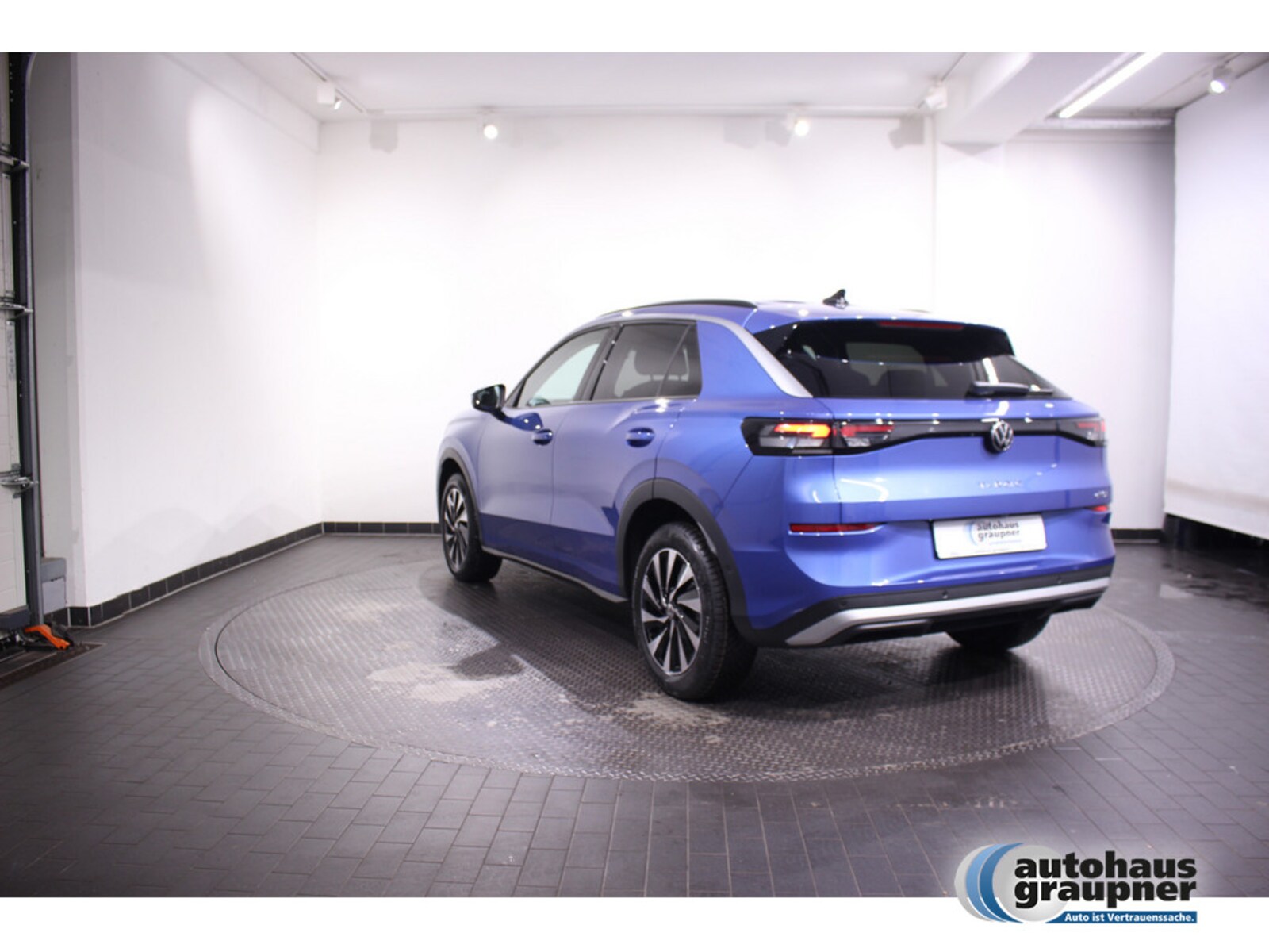 Volkswagen T-Roc – Bild 2