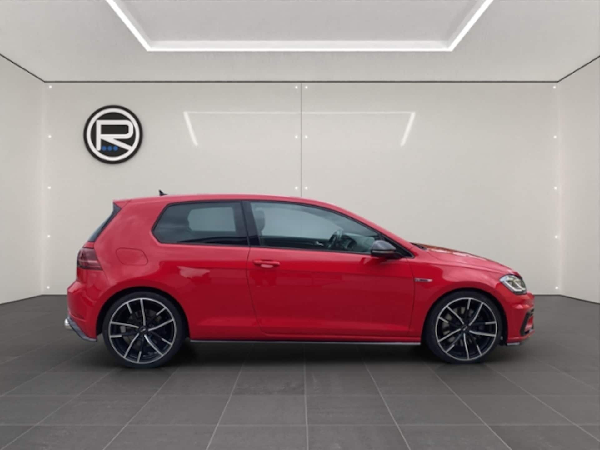 Volkswagen Golf R