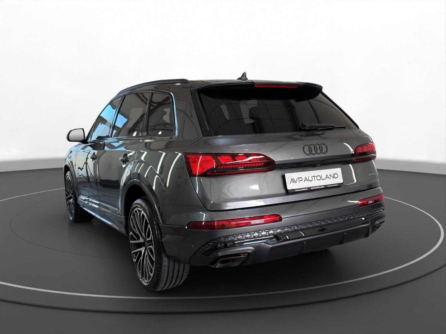 Bild über Audi Q7 SUV S line business TDI quattro 210 kW tiptronic - für weitere Informationen kontaktieren Sie den Audi Partner