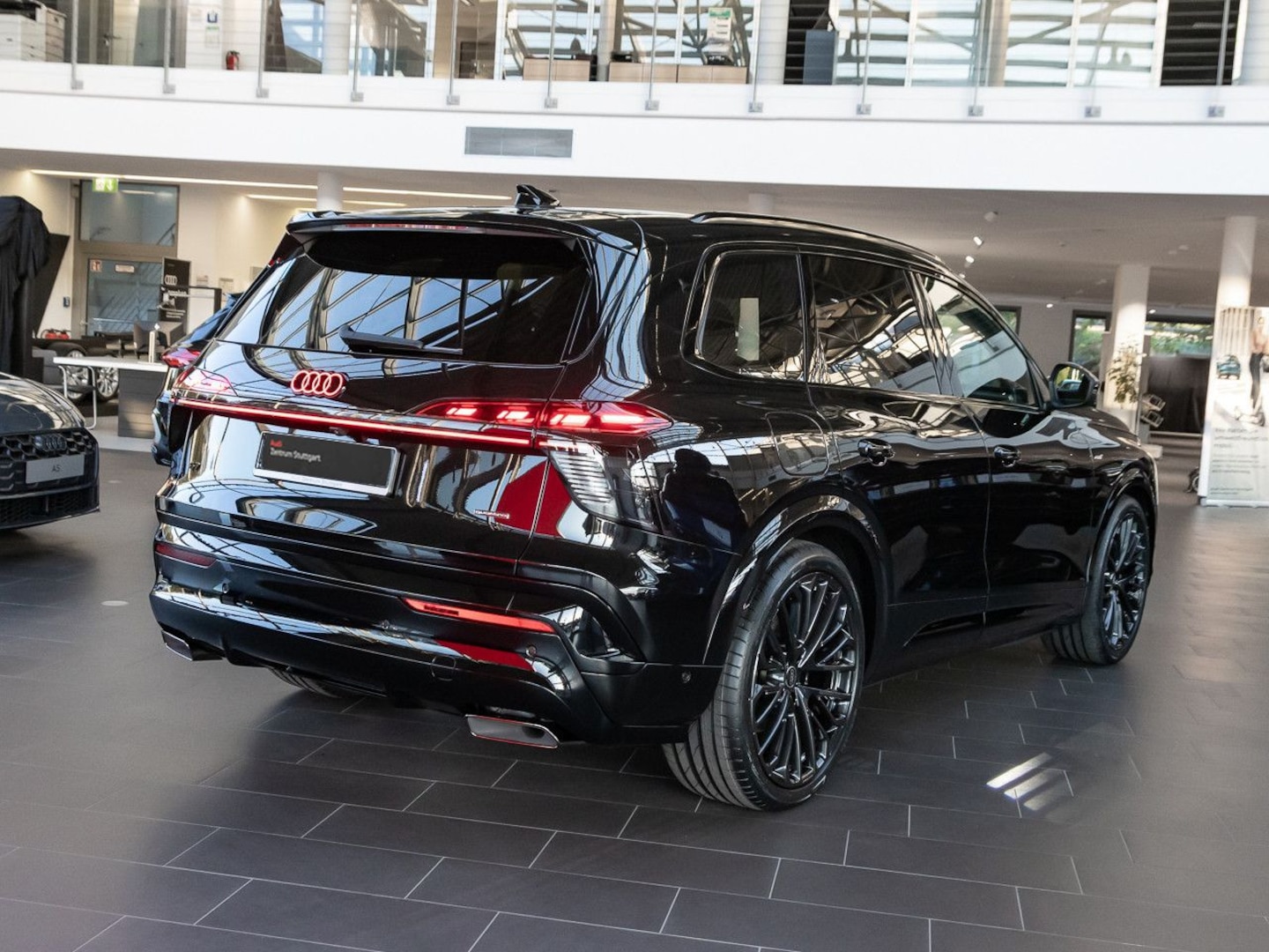 Bild über Audi Q7 SUV TDI quattro 220 kW tiptronic - für weitere Informationen kontaktieren Sie den Audi Partner