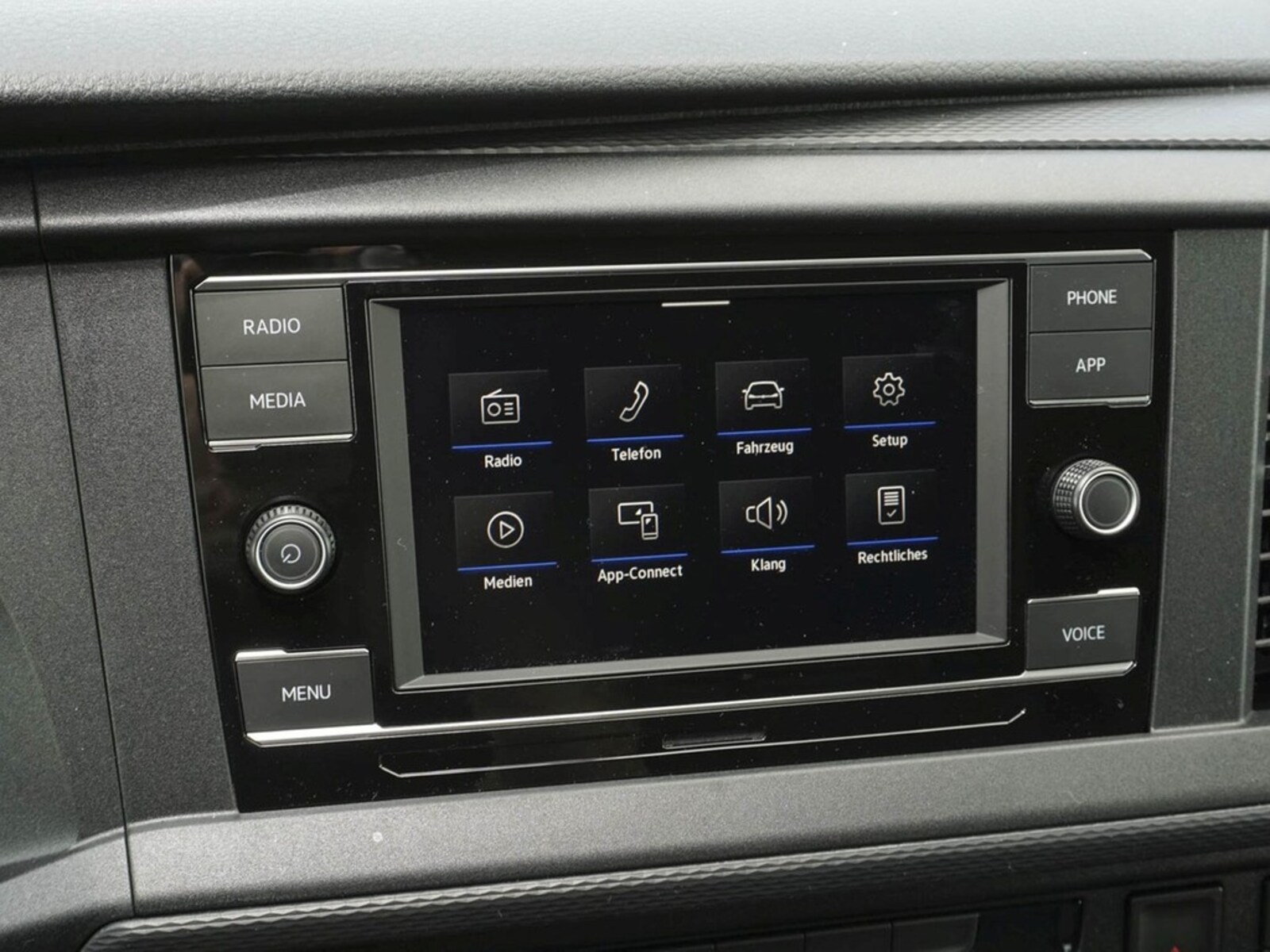 Volkswagen T6.1 Transporter Kasten kurzer Radstand – Bild 13