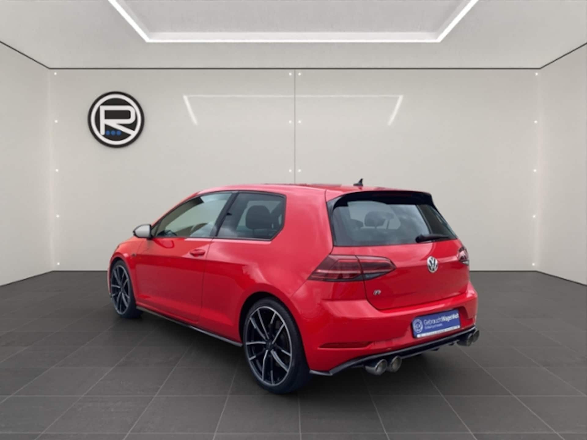 Volkswagen Golf R
