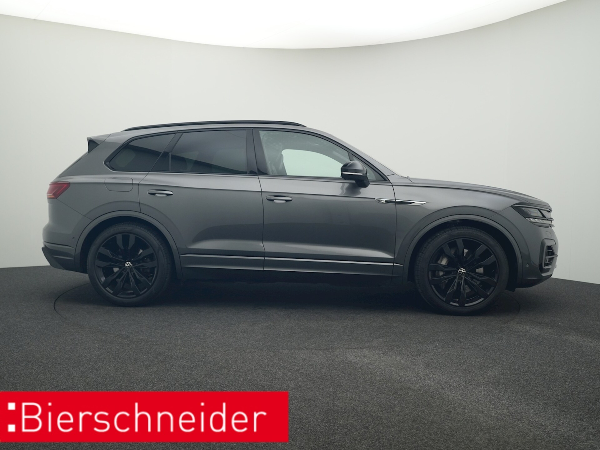Volkswagen Touareg R