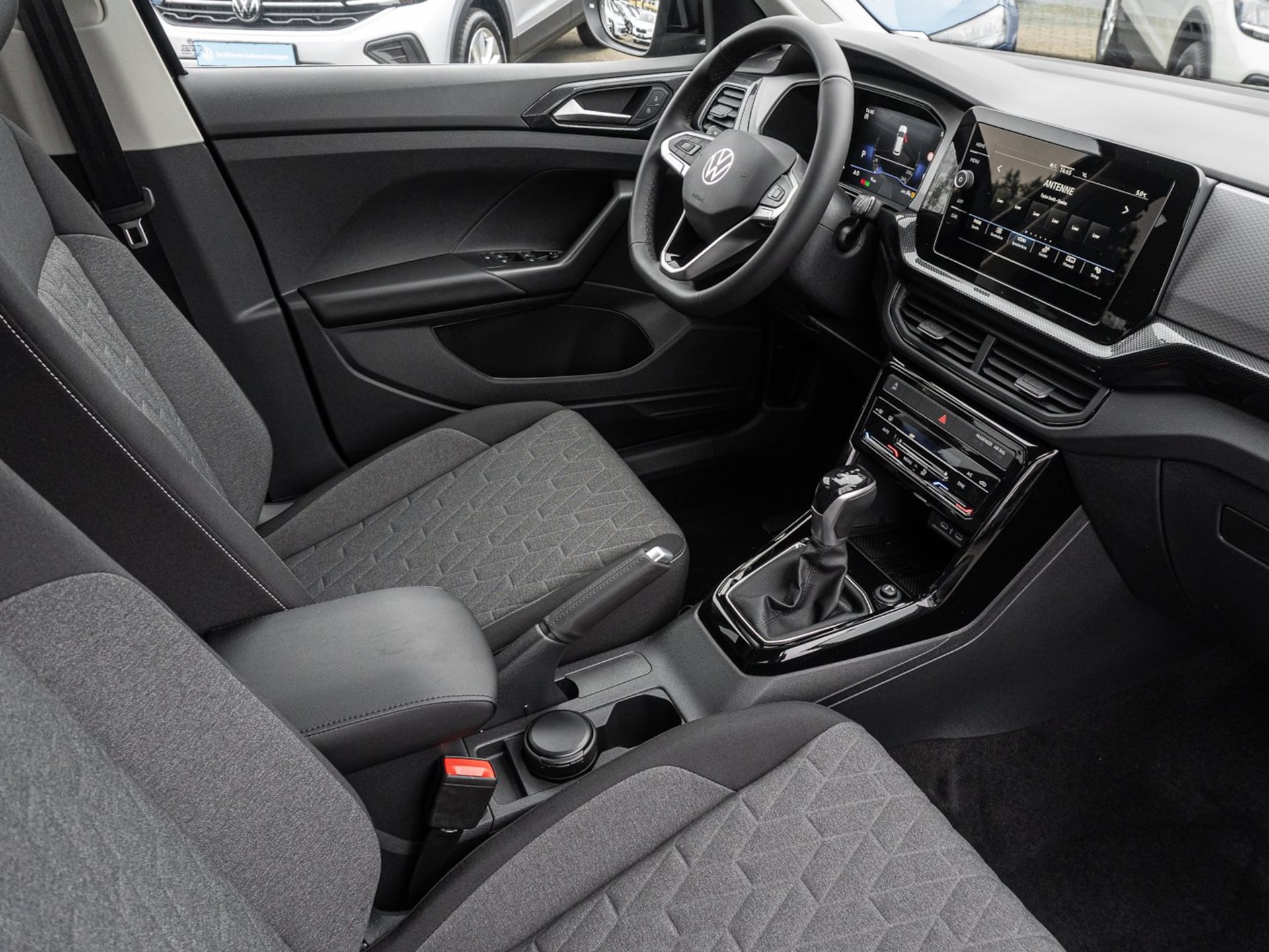 Volkswagen T-Cross Life