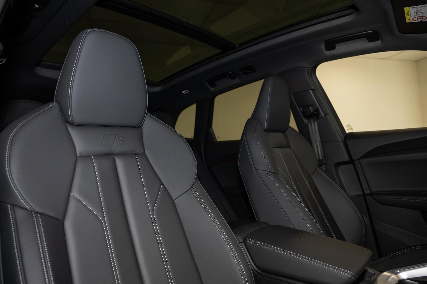 Image about Audi SQ5 SUV TFSI 270 kW edition one