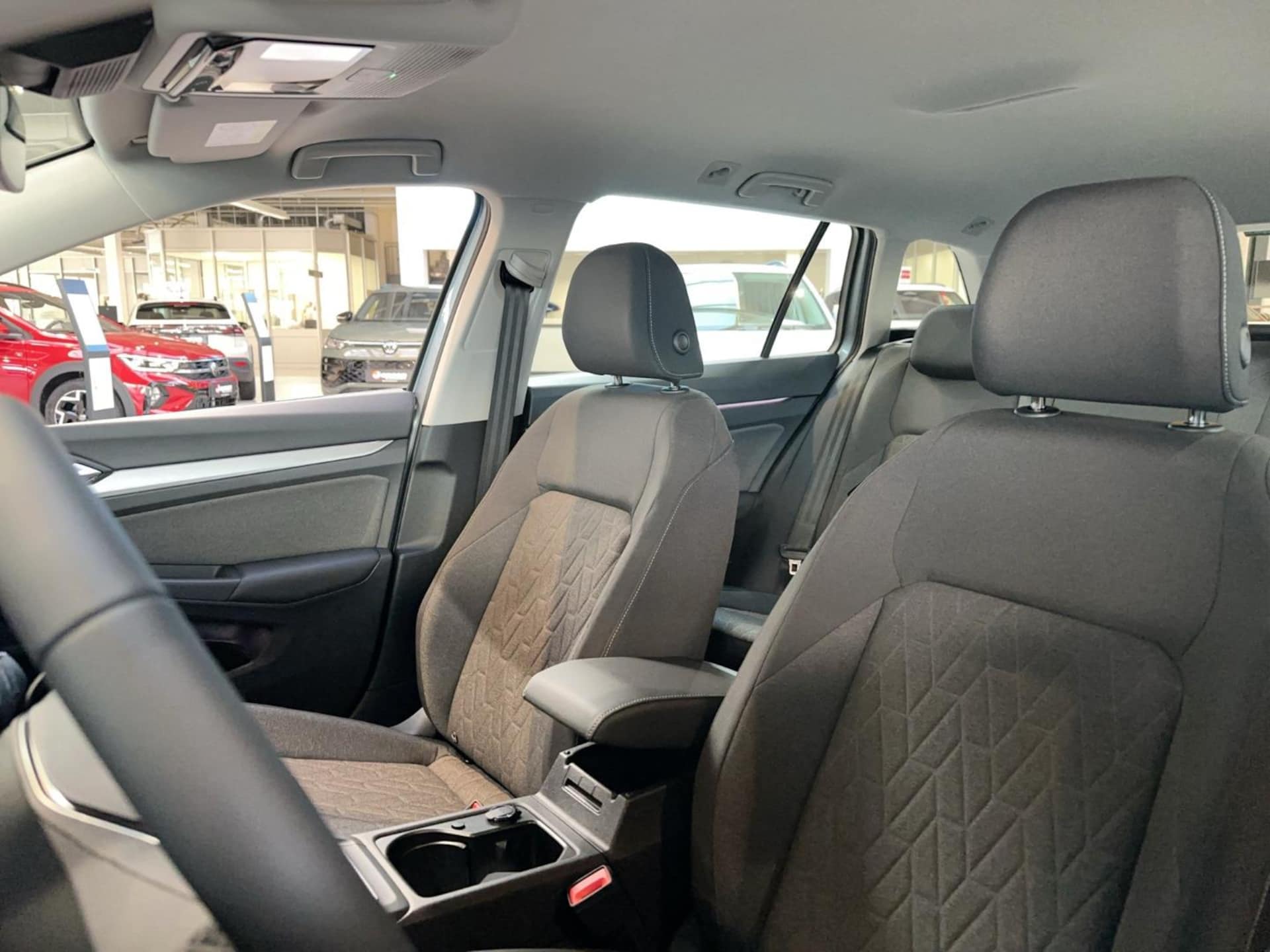 Volkswagen Golf Variant Life