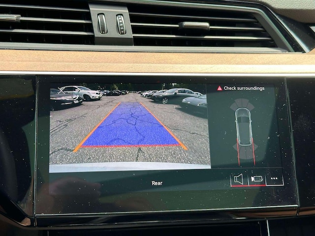2024 Audi Q8 e-tron