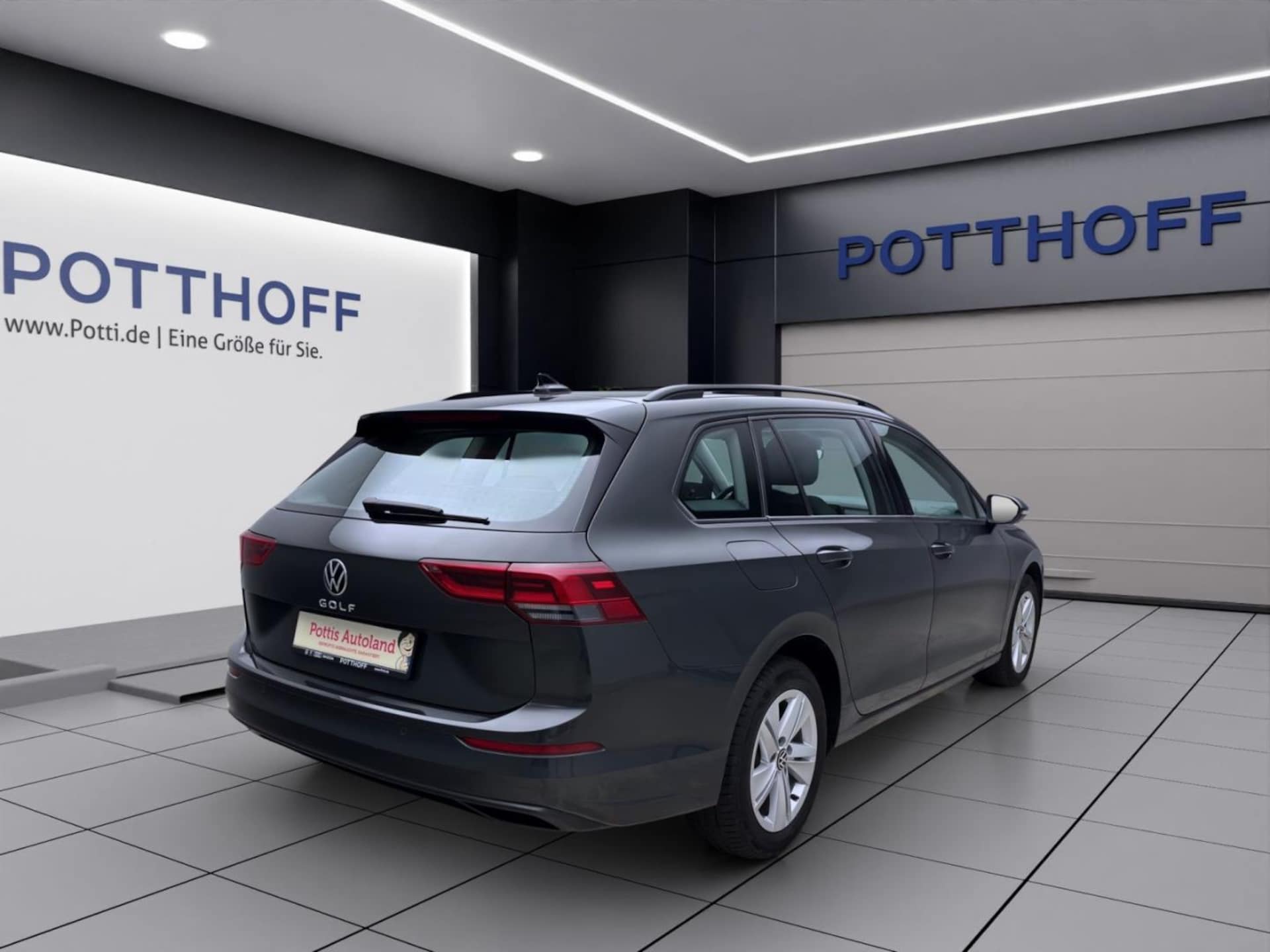 Volkswagen Golf Variant Life