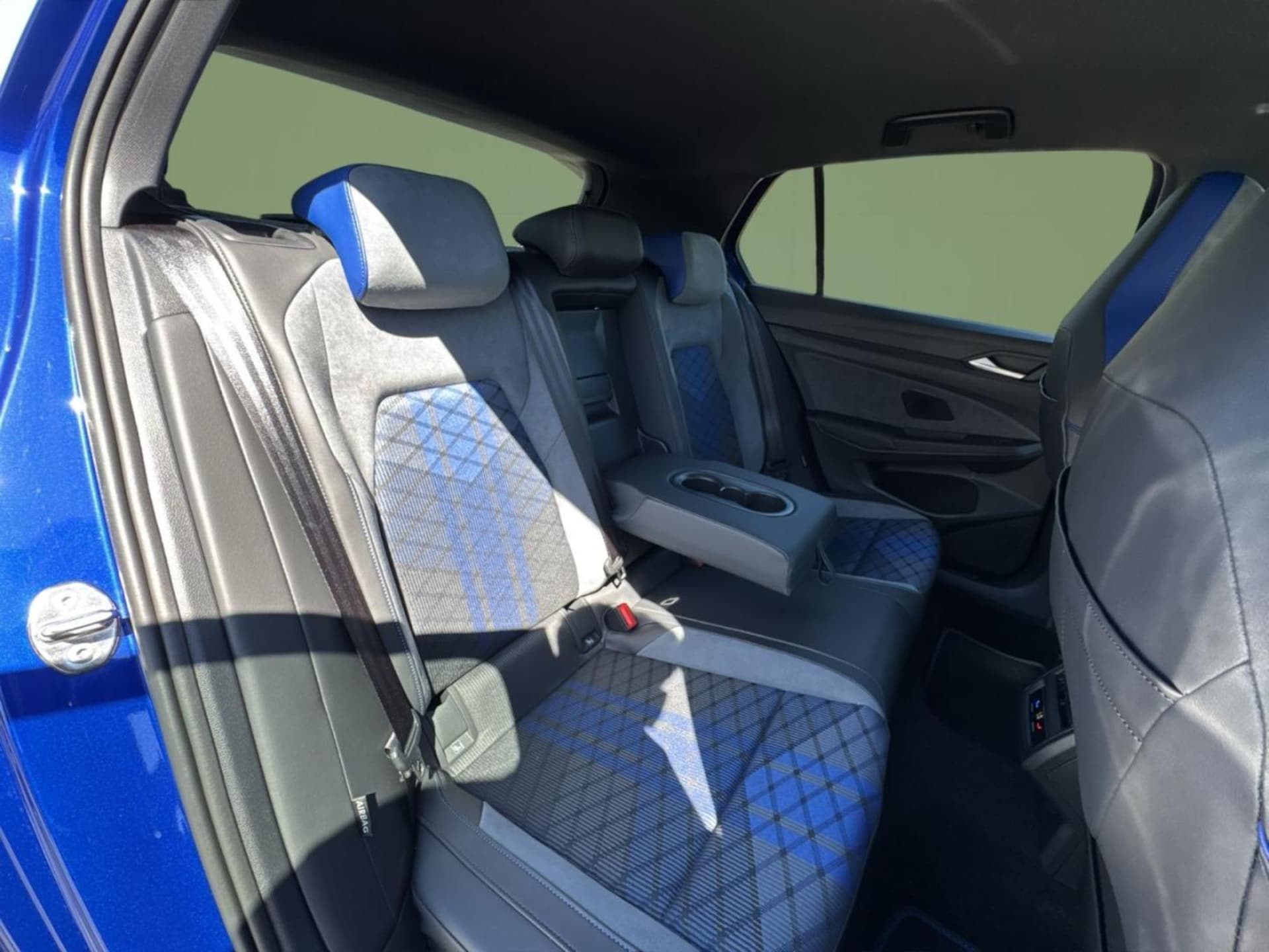 Volkswagen Golf R
