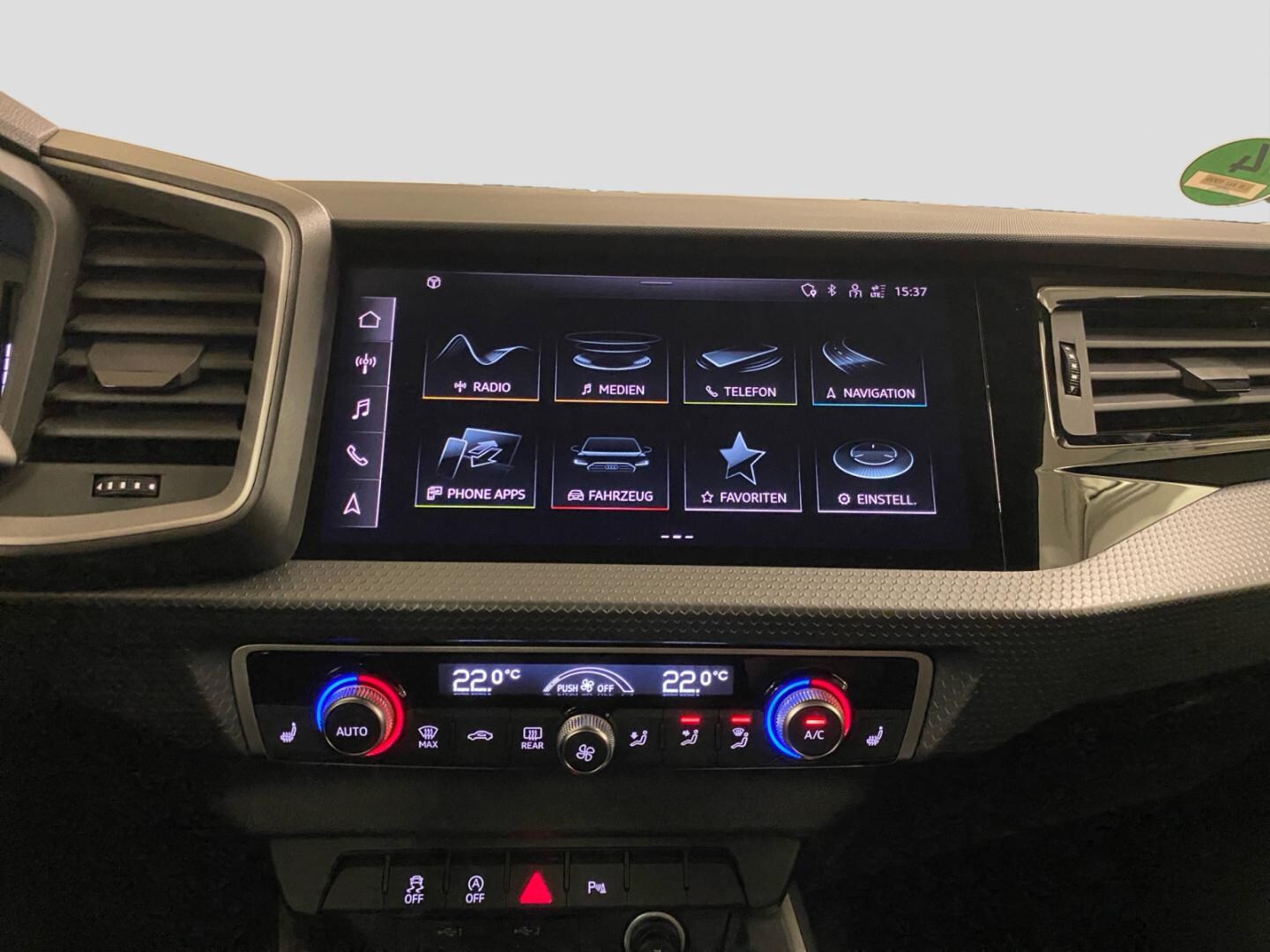 Bild über Audi A1 Sportback advanced 25 TFSI S tronic - für weitere Informationen kontaktieren Sie den Audi Partner