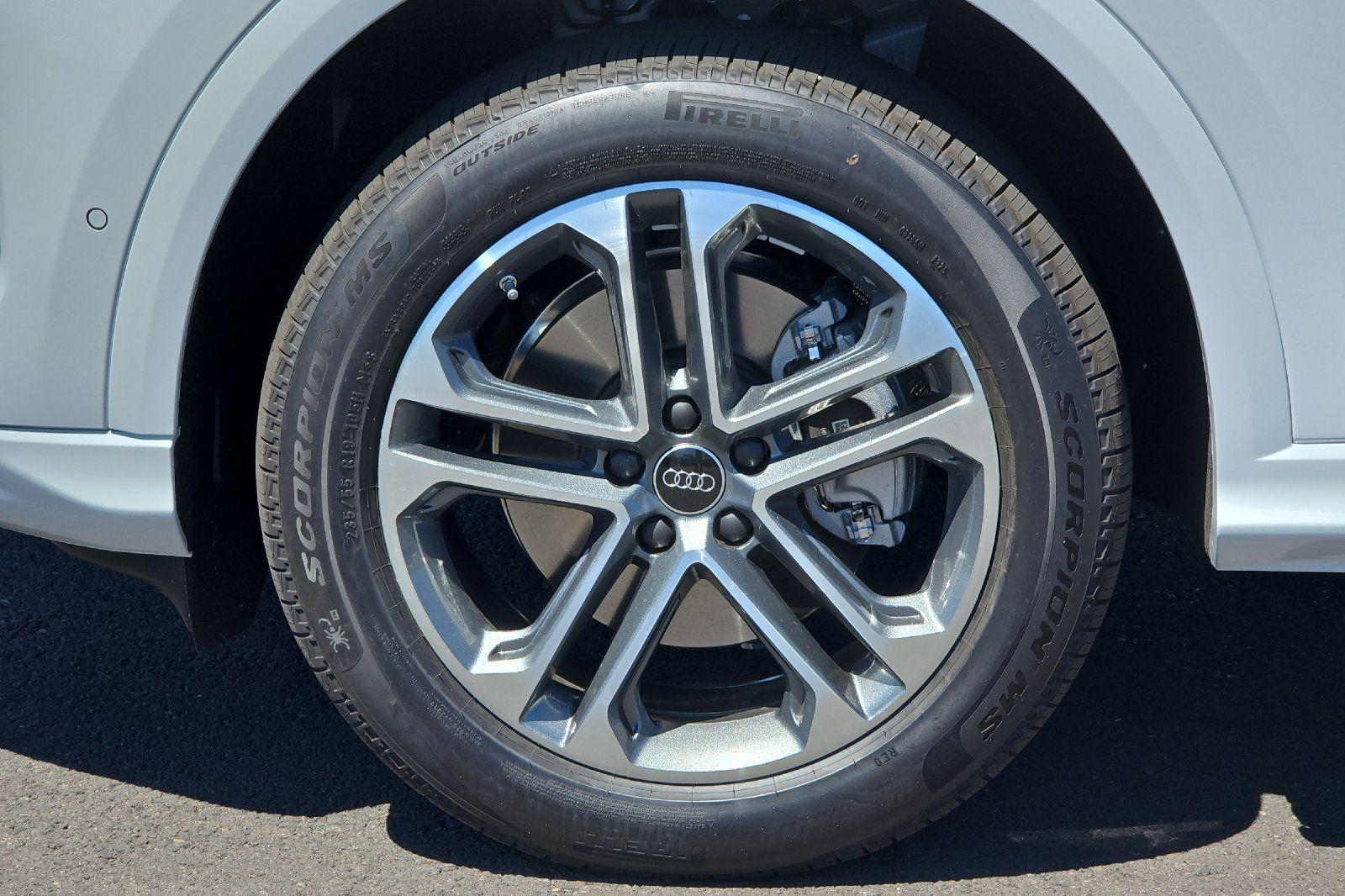 2025 Audi Q5 Premium Plus - Photo 25