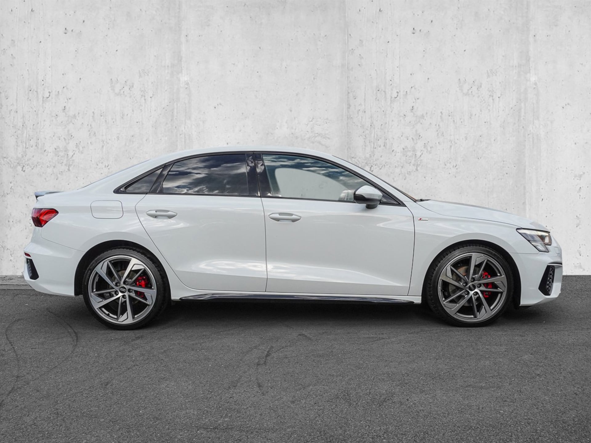Audi A3 Limousine S line