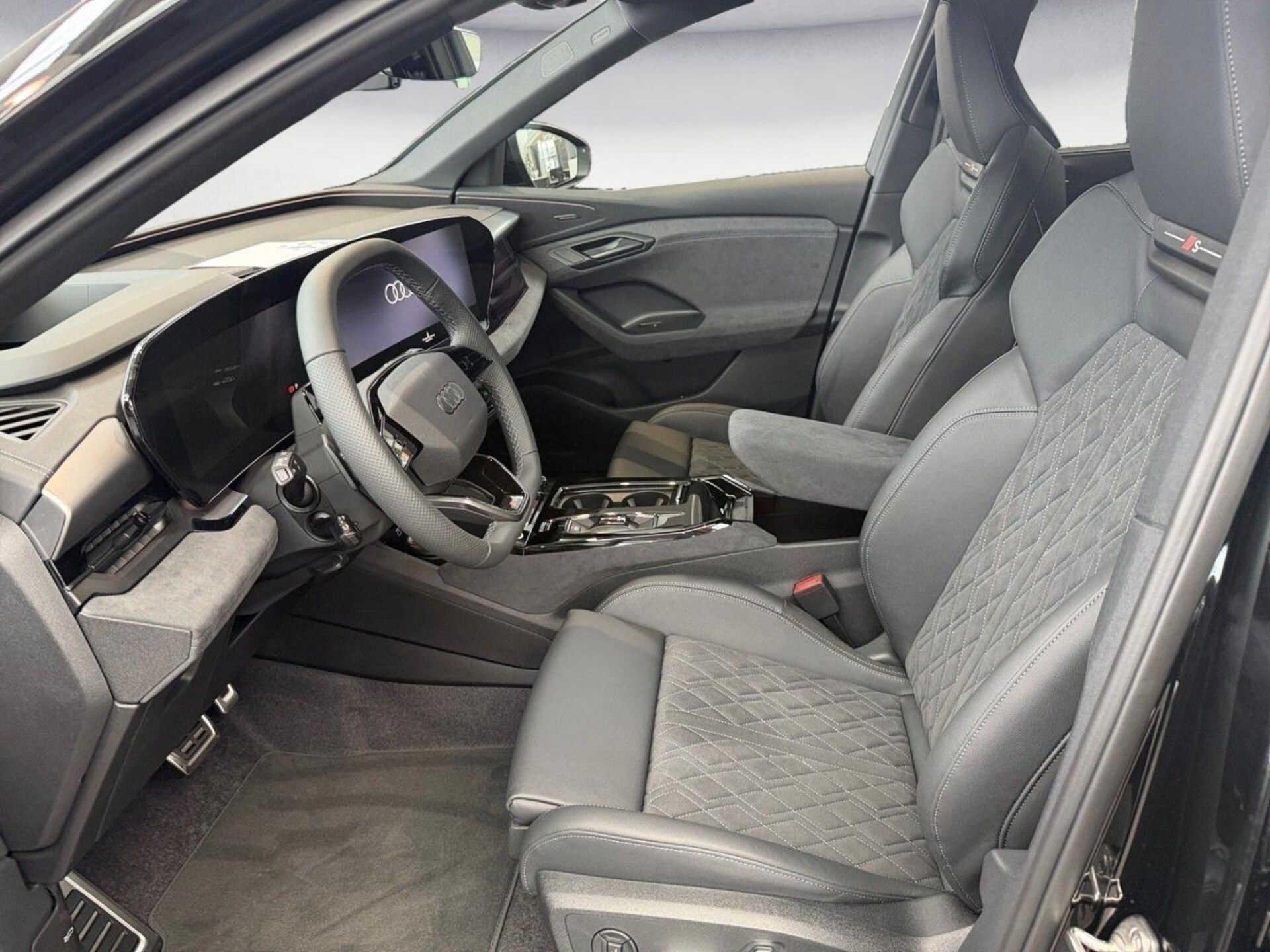 Audi Q6 SUV e-tron