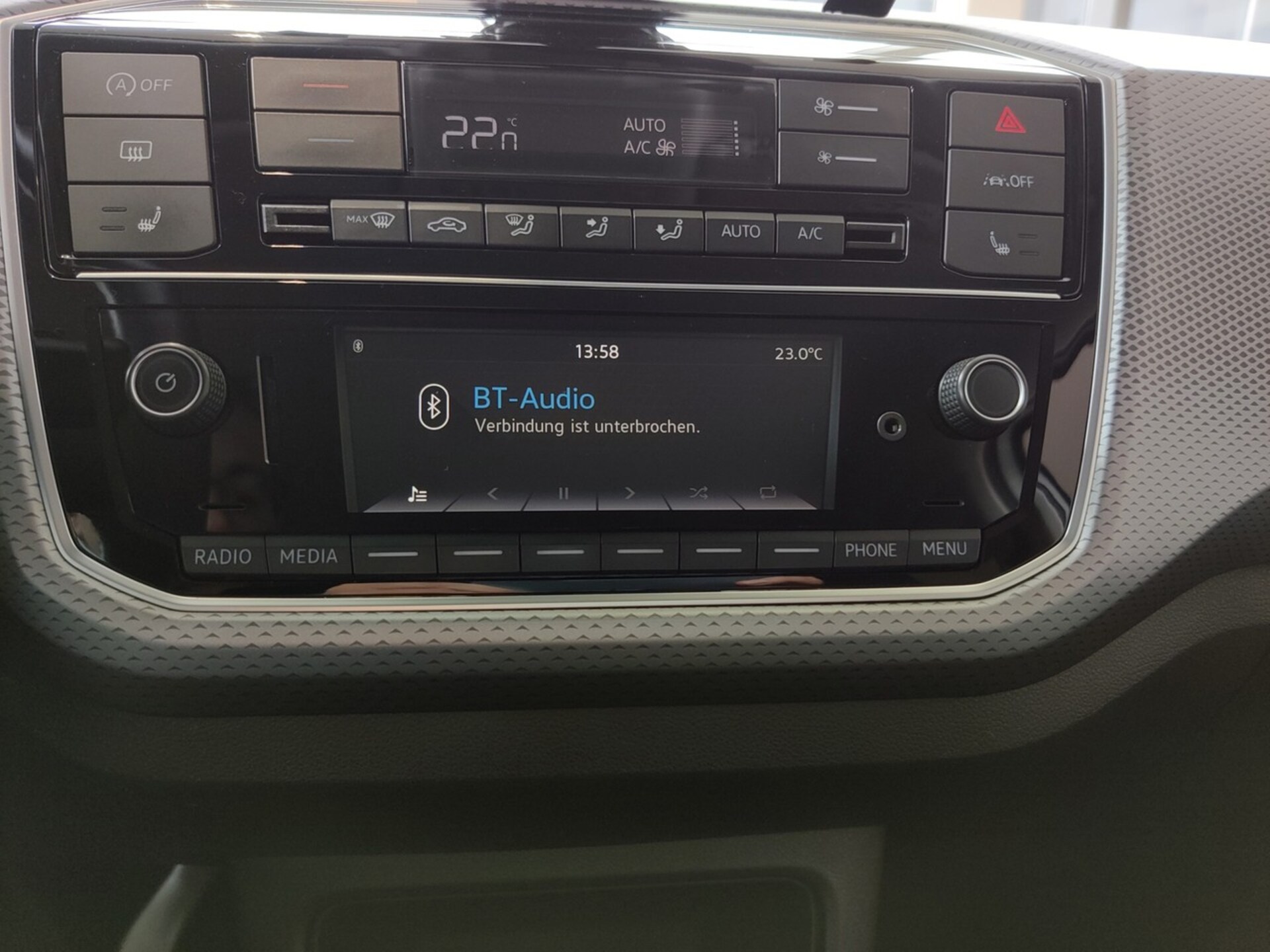 Volkswagen up! ACTIVE