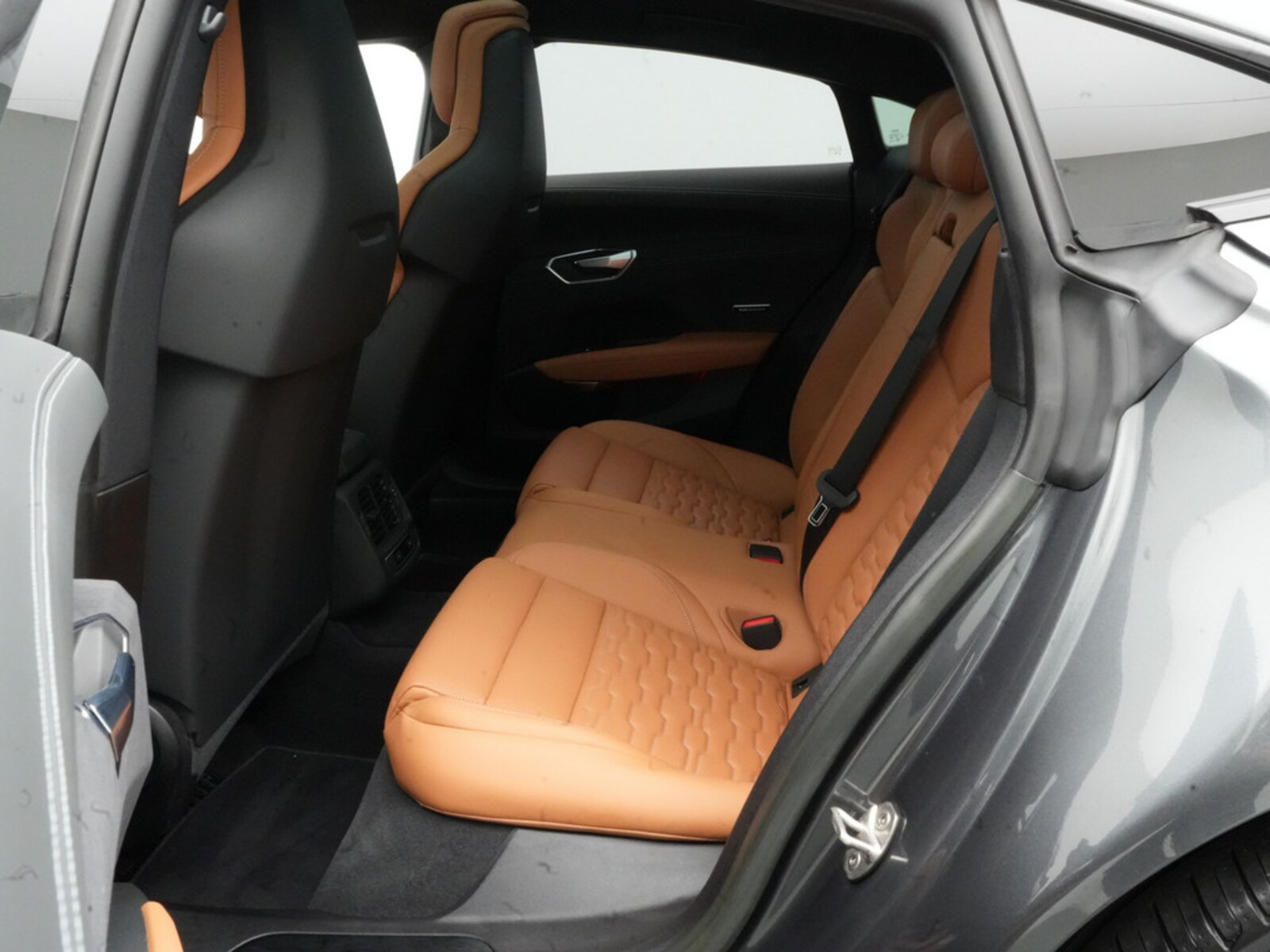 Audi e-tron GT quattro – Bild 17